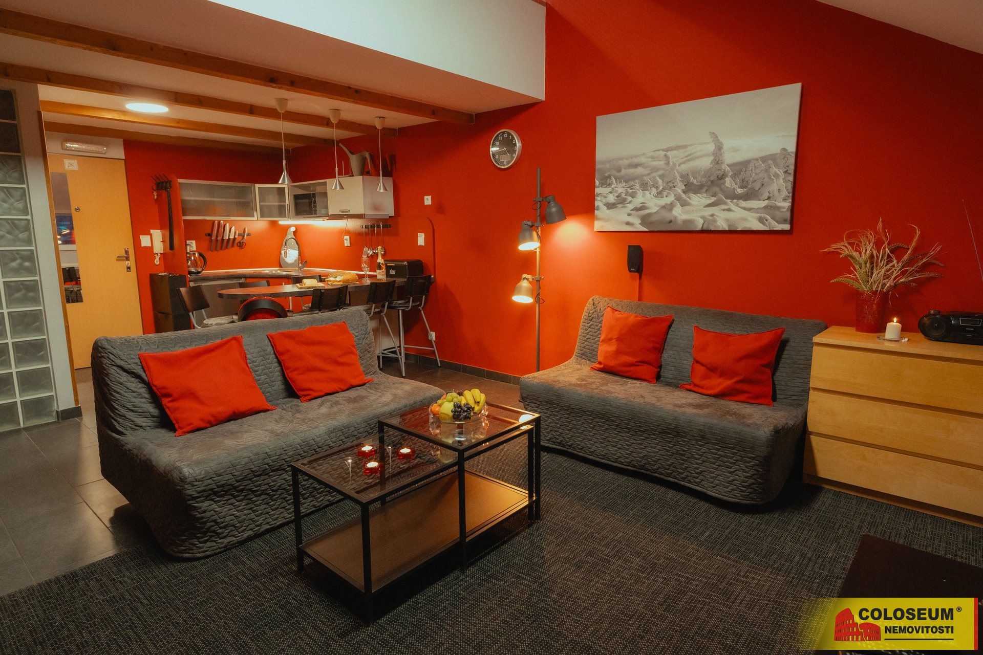 Pohled na vstup - Jeseník - prodej bytu 2+1