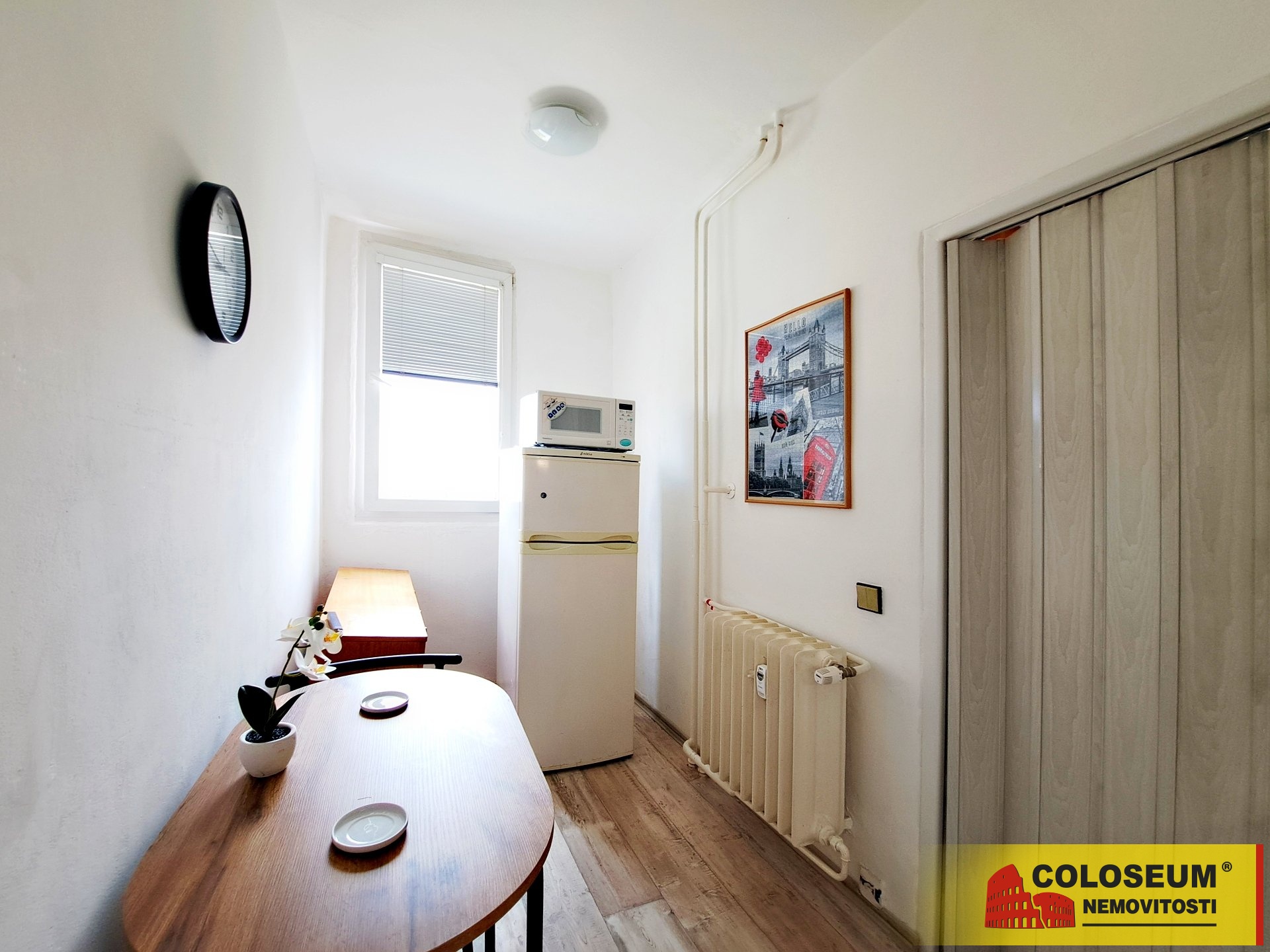 Kuchyně pohled od linky - Brno - Lesná - pronájem