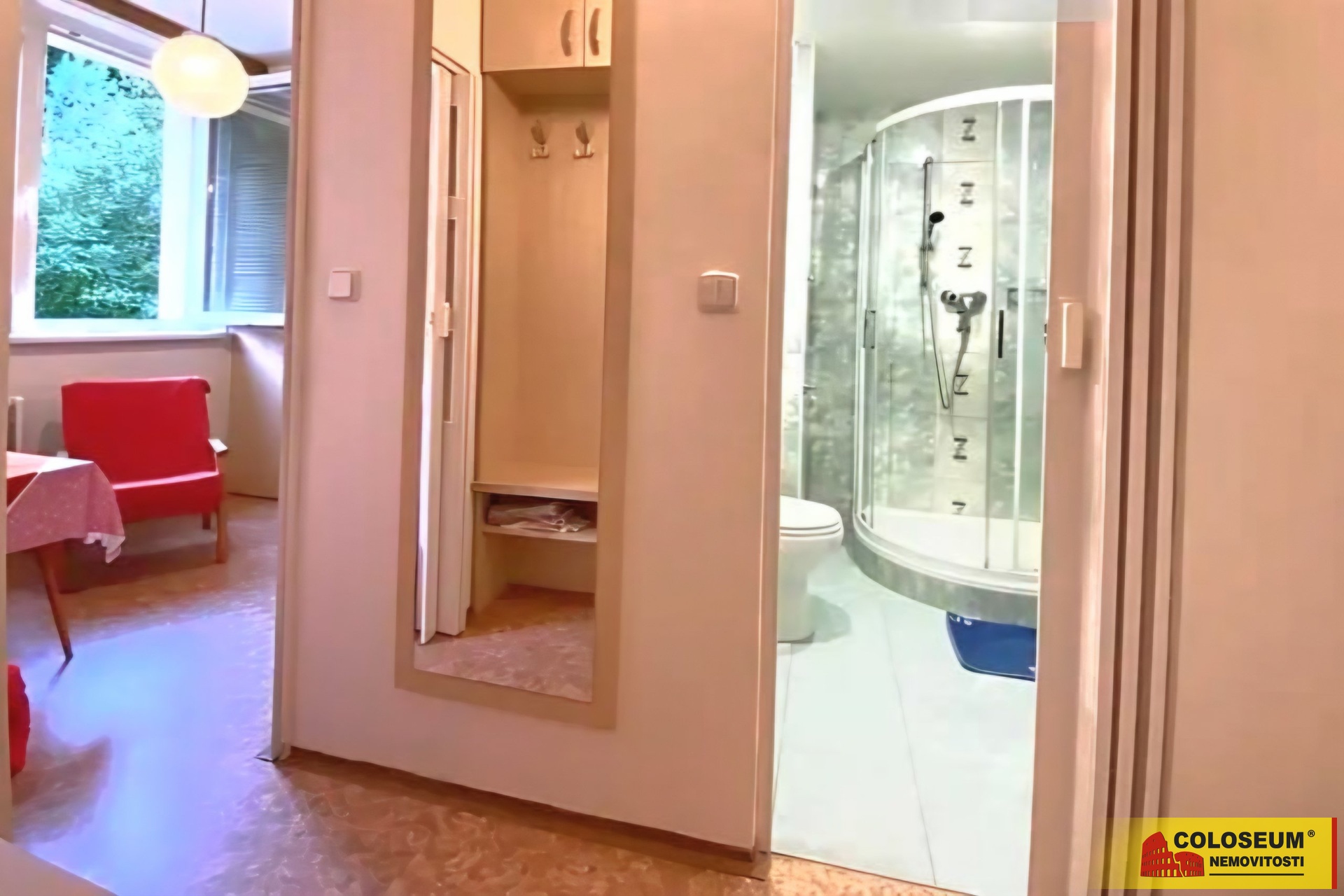 Chodba – Brno – Jundrov – pronájem bytu