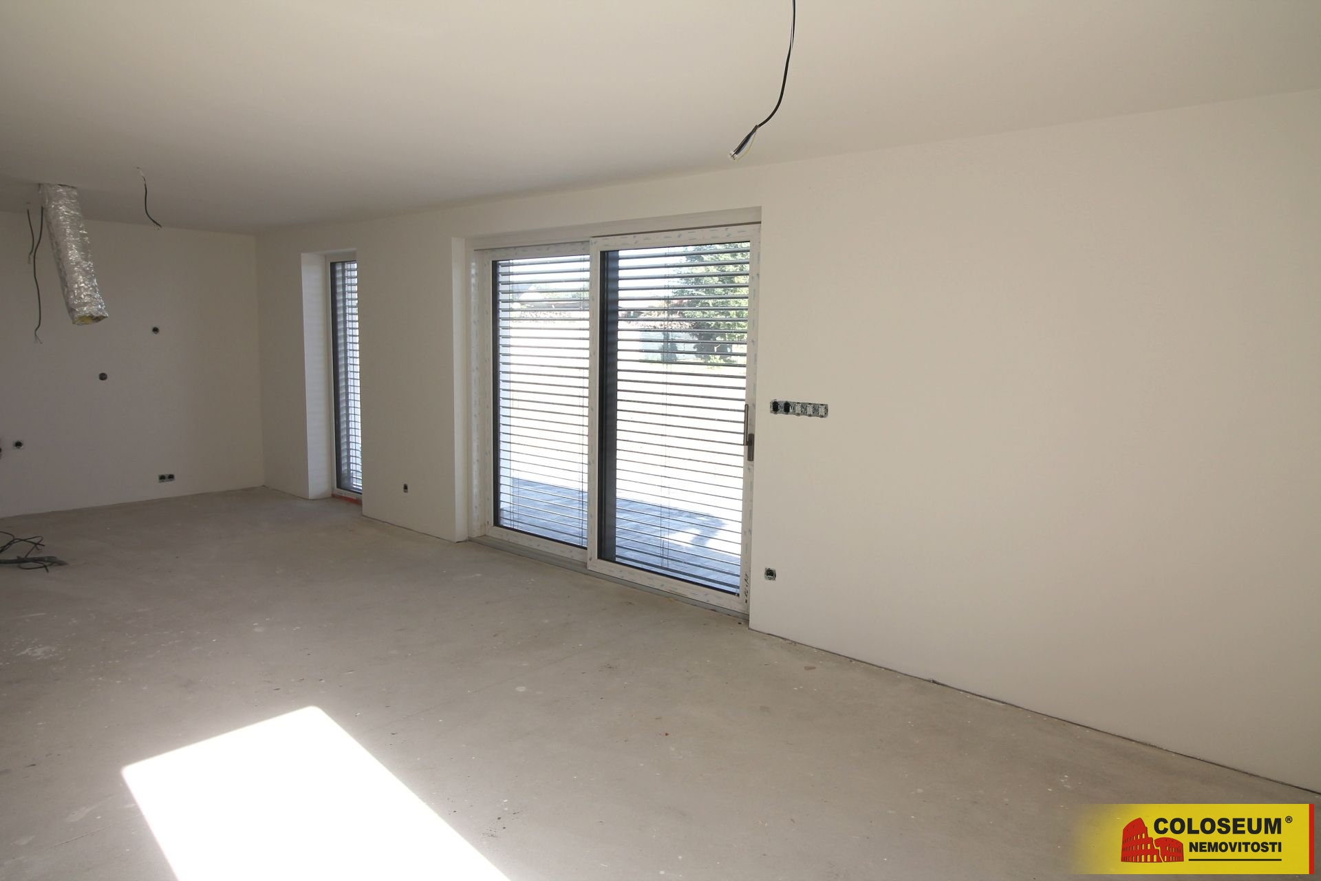 Interiér domu před dokončením - Hrabětice - prodej RD 4+kk