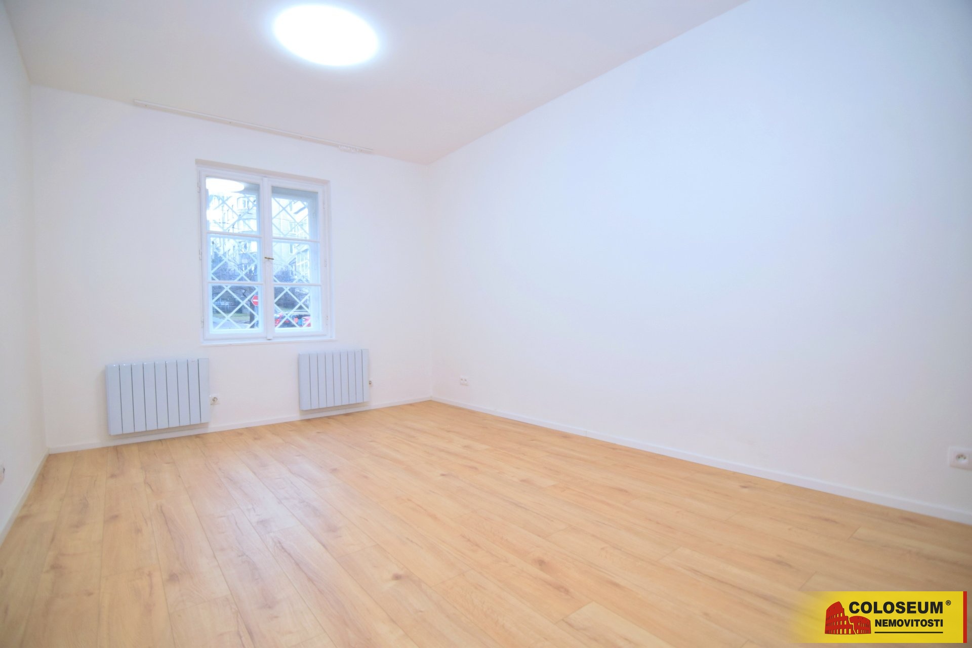 Pokoj - Brno - Zábrdovice - pronájem bytu