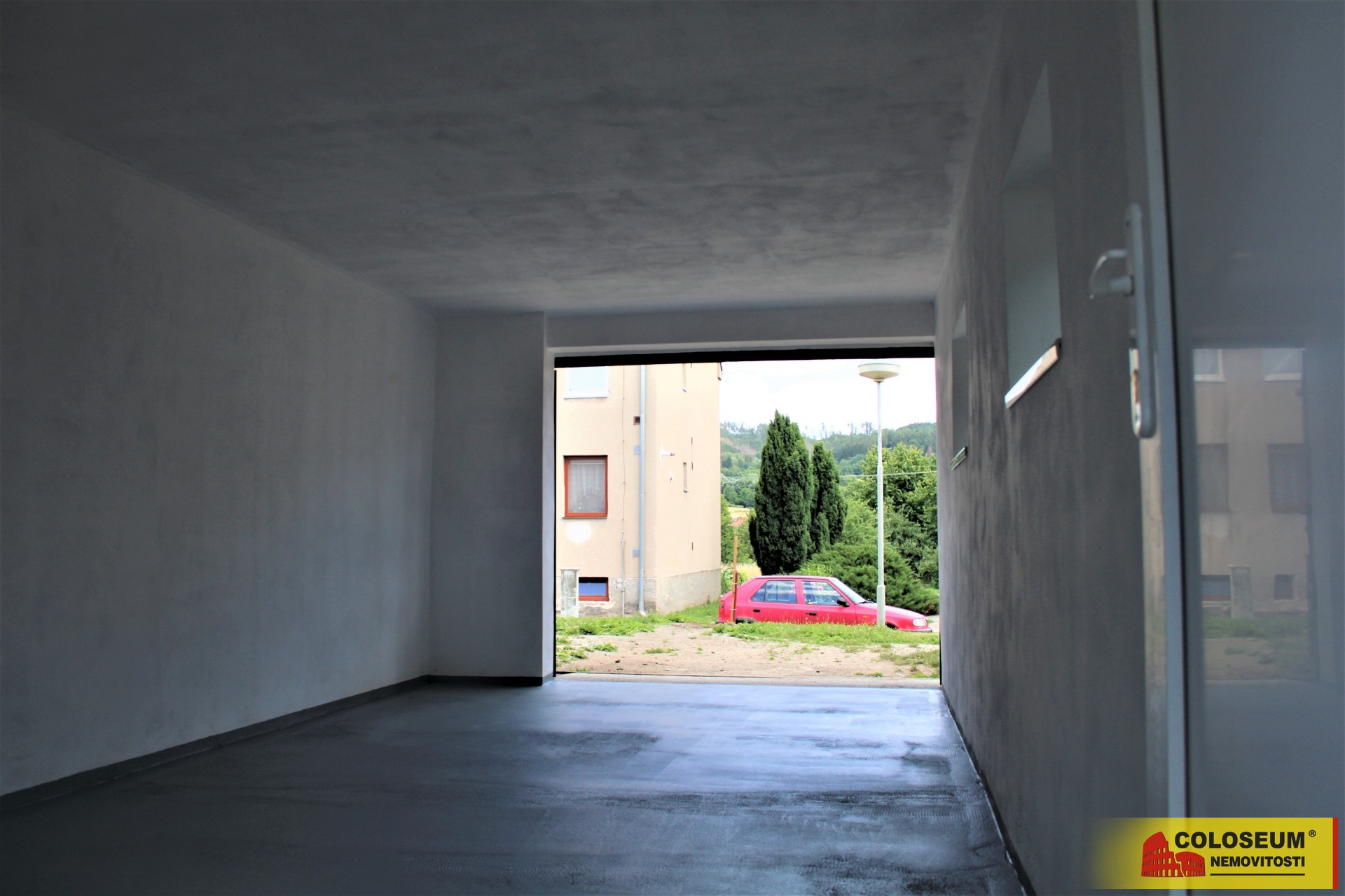 Garáž – Knínice – Boskovice - prodej garáže