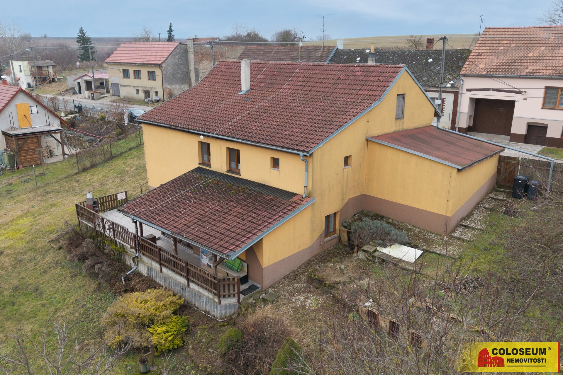 Dron - Valtice - Úvaly - prodej penzionu