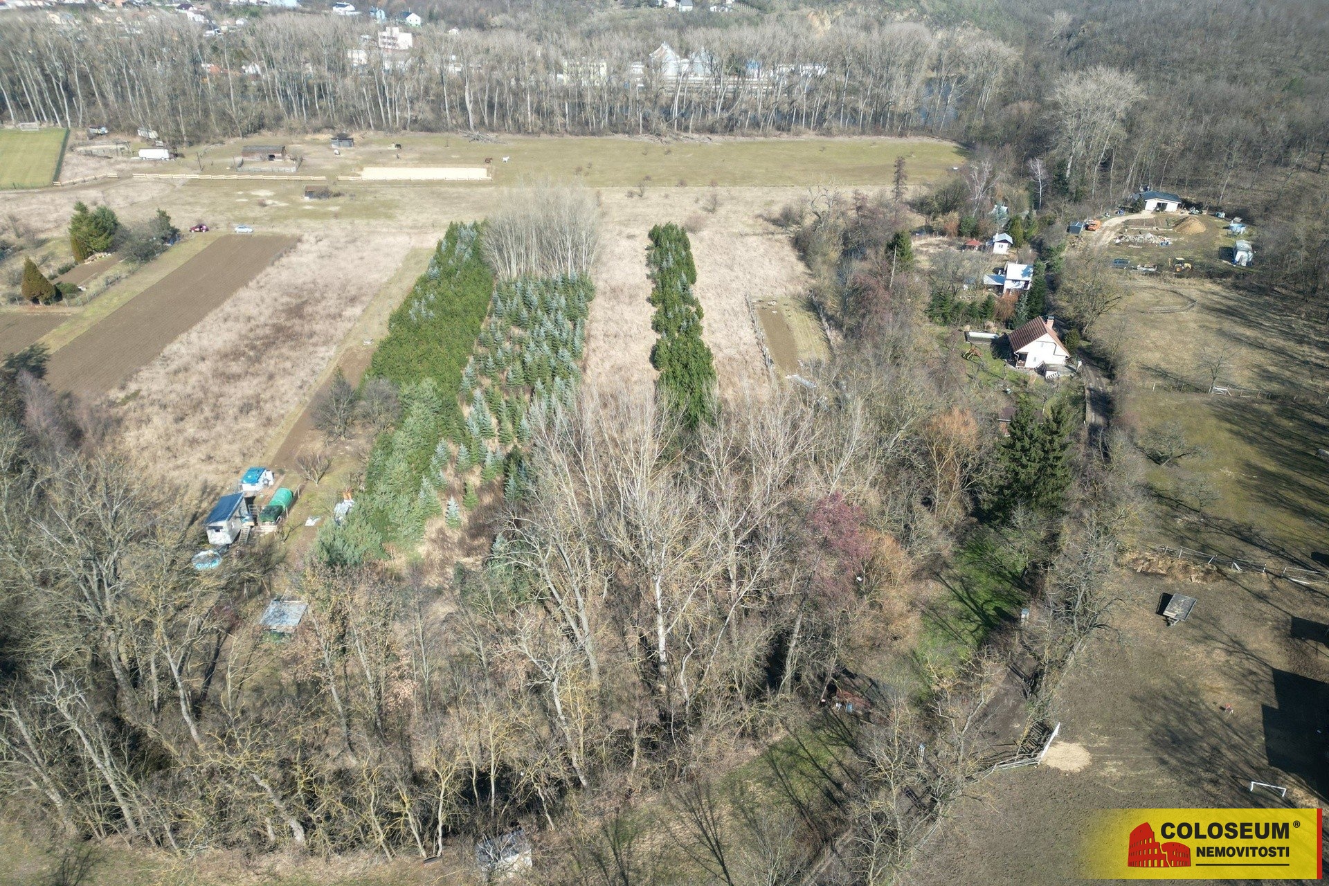 Pohled z dronu na pozemky - Oblekovice - prodej pozemků