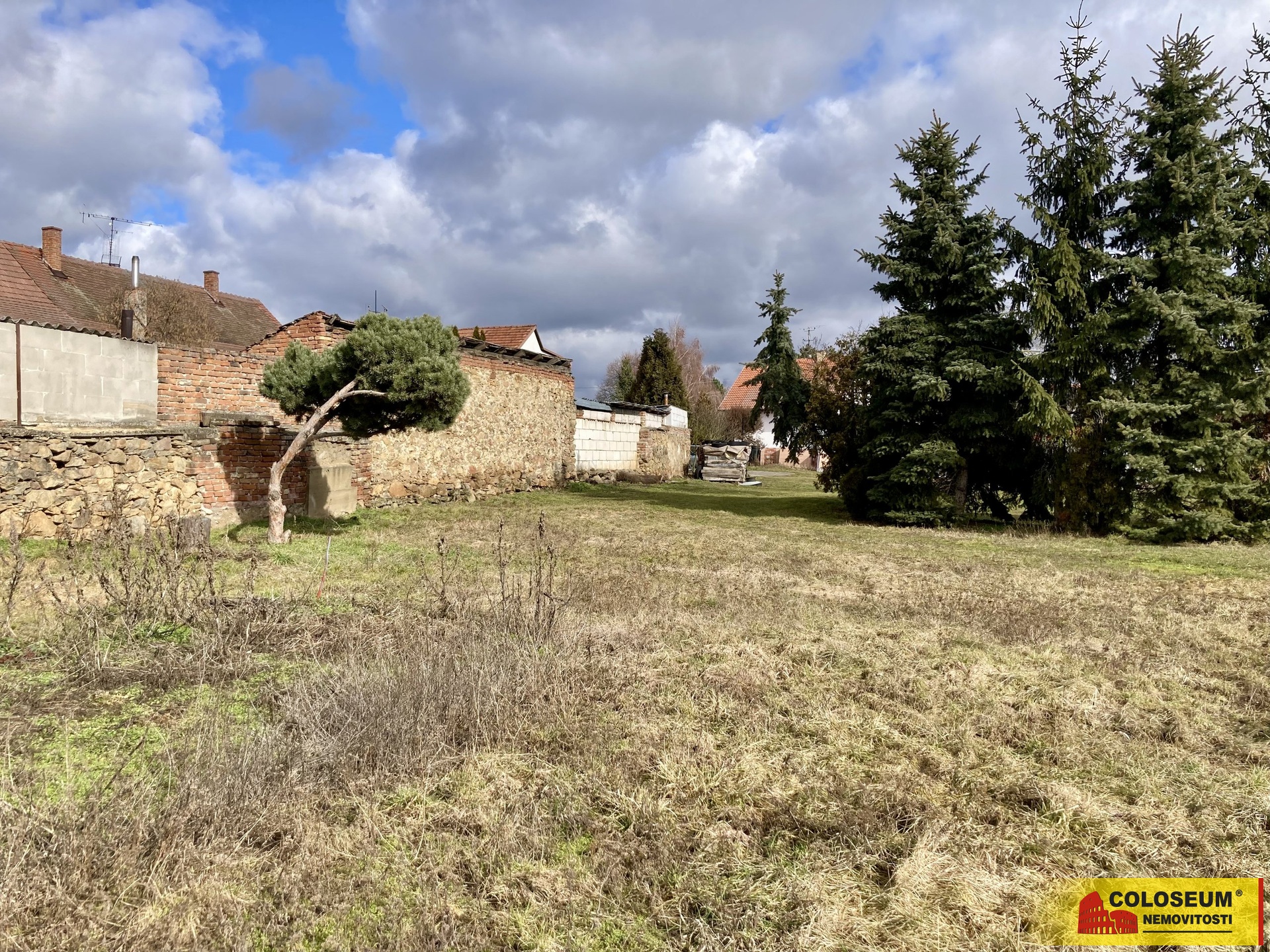 Stavební pozemek - Medlice - prodej pozemku