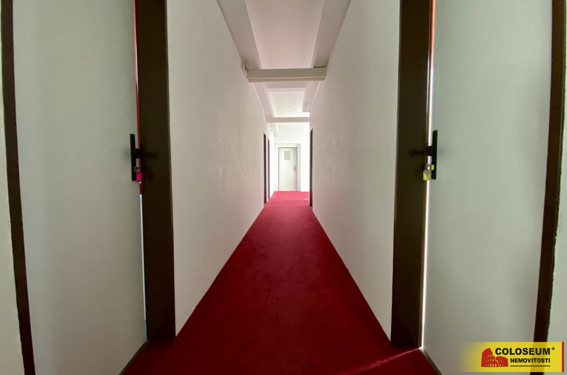 Inteiér - Hodonín - pronájem komerce