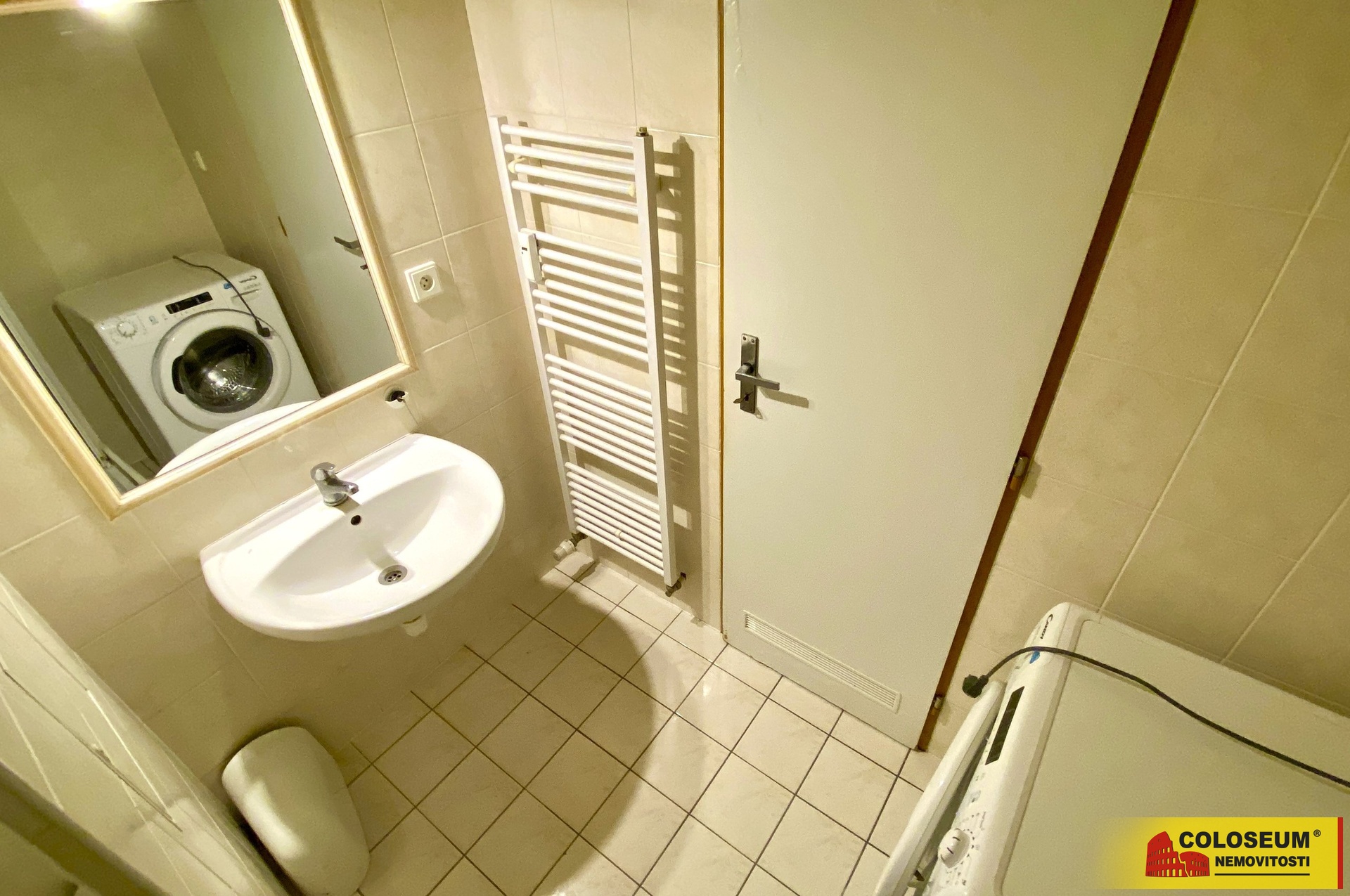 Koupelna - Hodonín - pronájem bytu 1+1