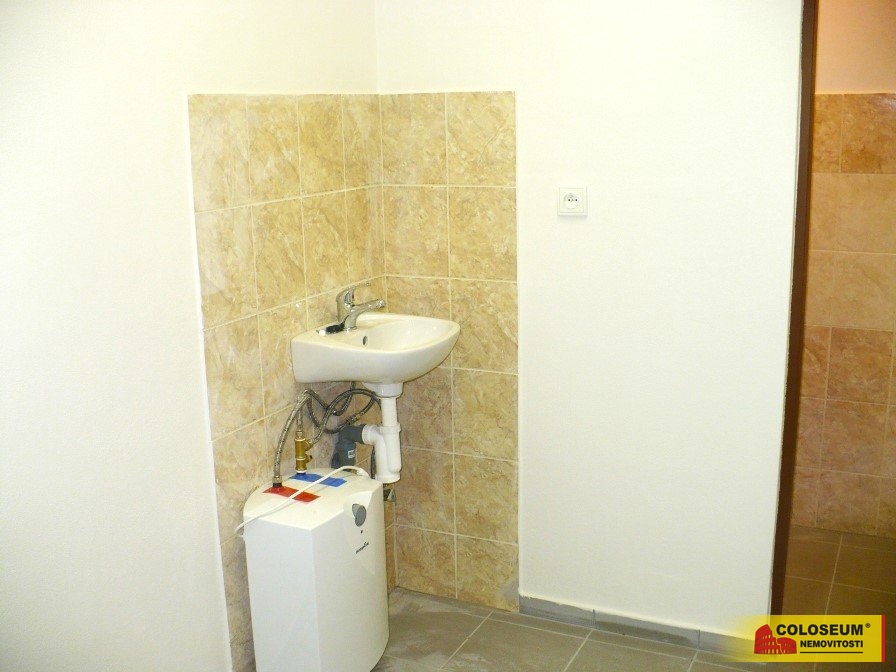 Sociální zařízení - Veselí nad Moravou - pronájem 