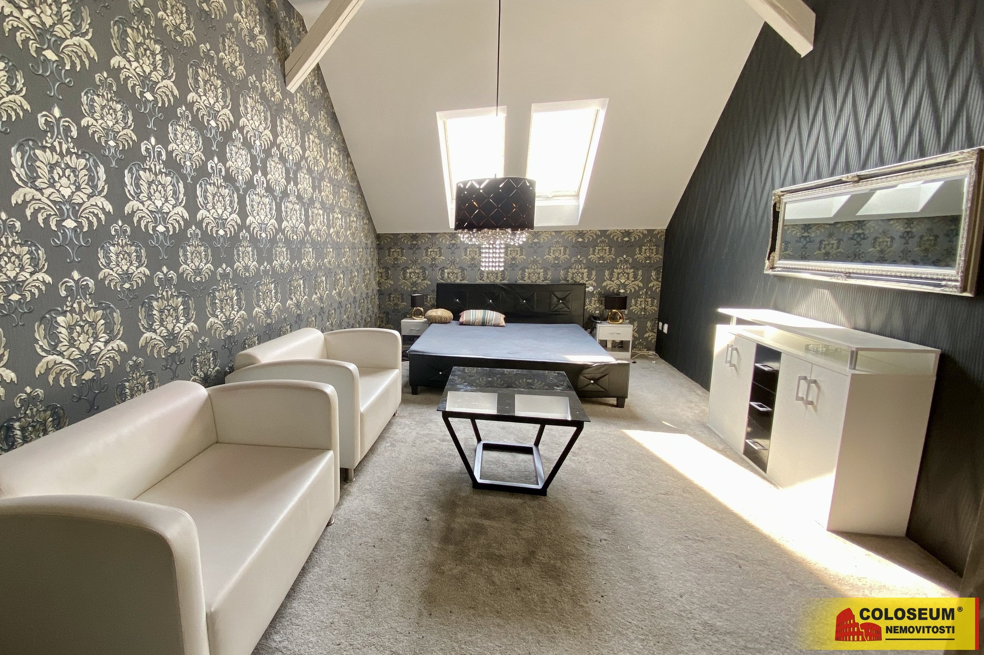 Inteiér - Hodonín - pronájem komerce