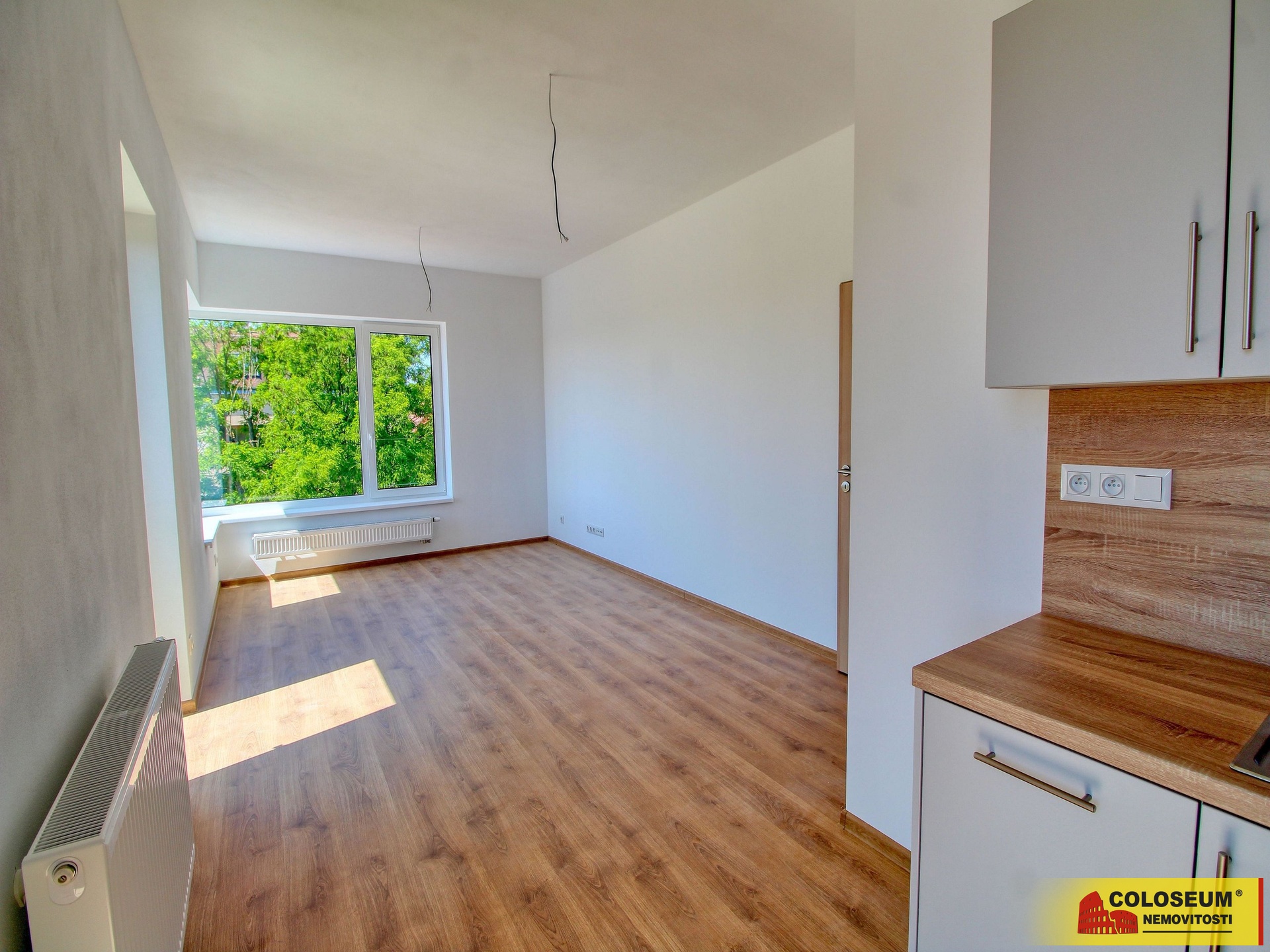 Pokoj s kuchyní - Znojmo - pronájem novostavby byt