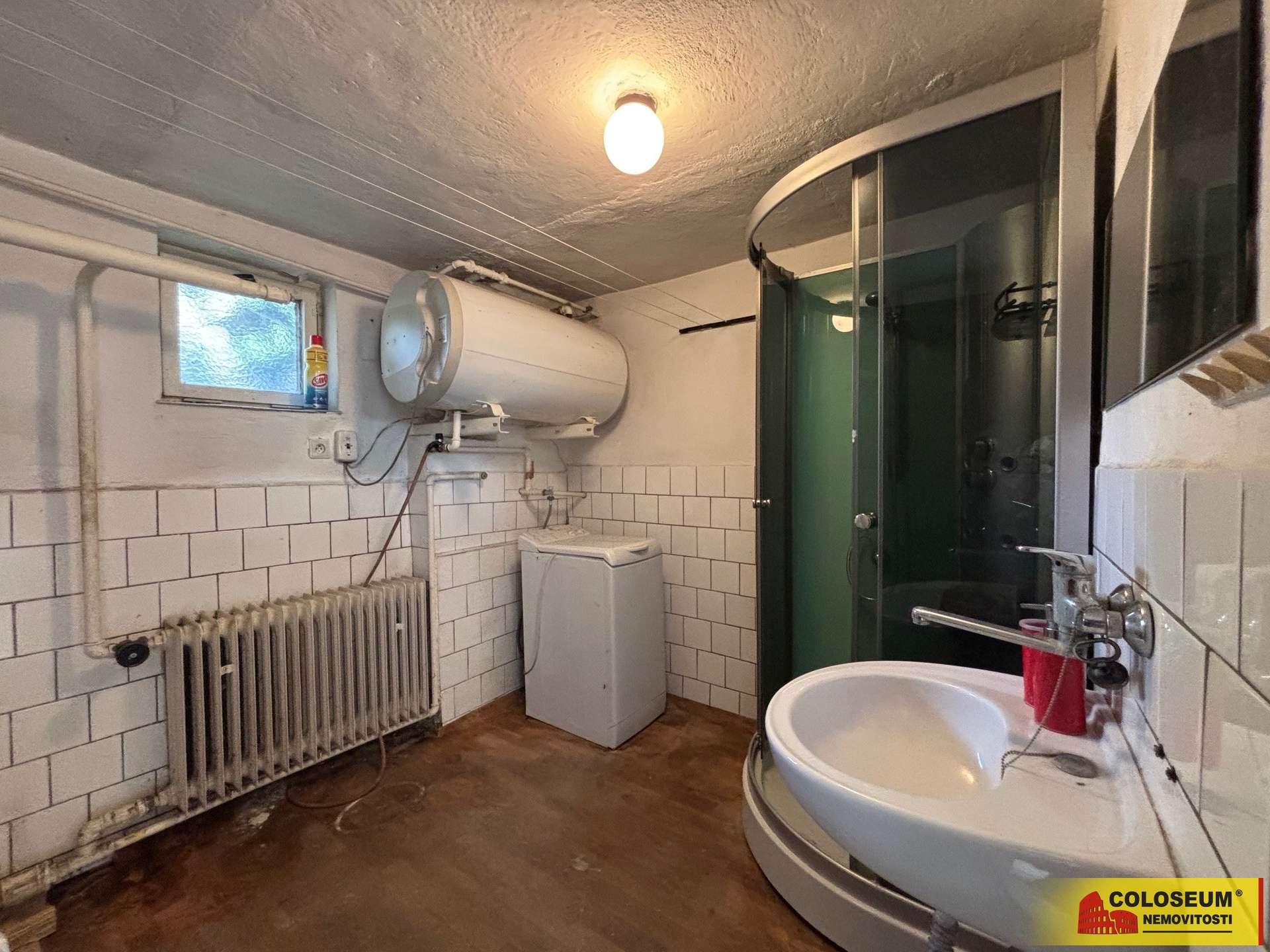 Koupelna s WC – Moravská Třebová – prodej chalupy