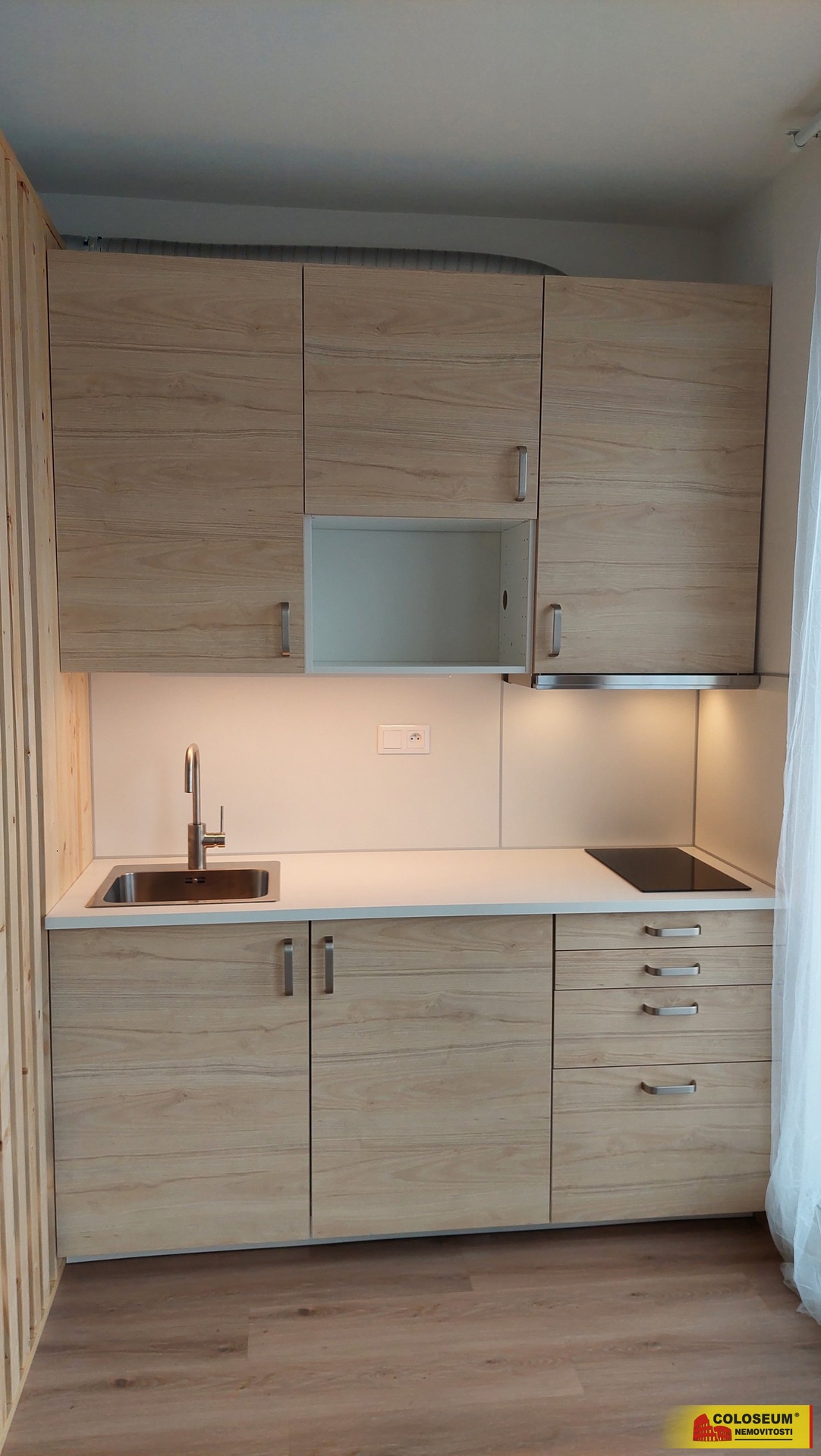 Kuchyň - Brno - střed - pronájem bytu 1+kk