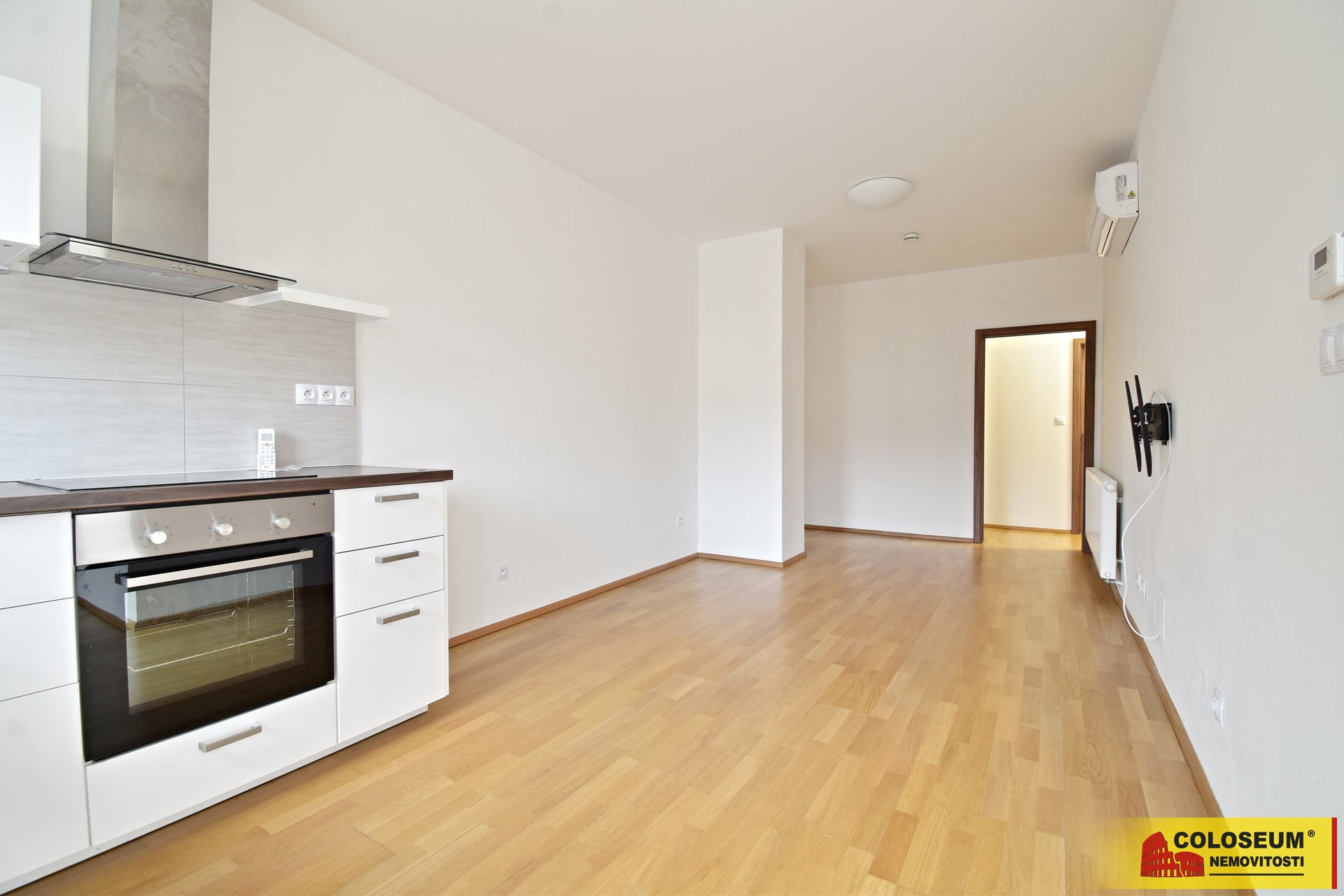 Kuchyňský kout - Brno - město - pronájem bytu 3+kk