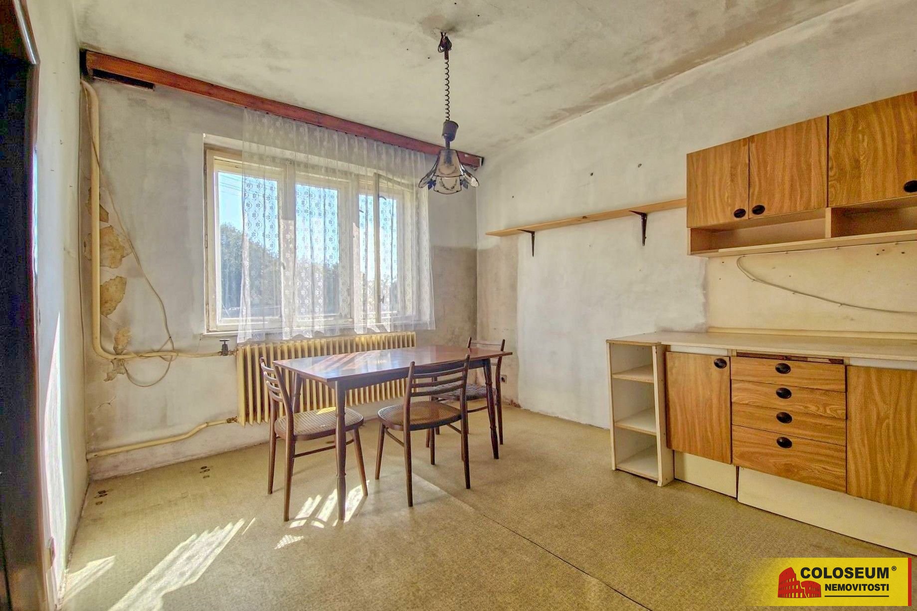 Kuchyň – Dešná - Rancířov – prodej chalupy