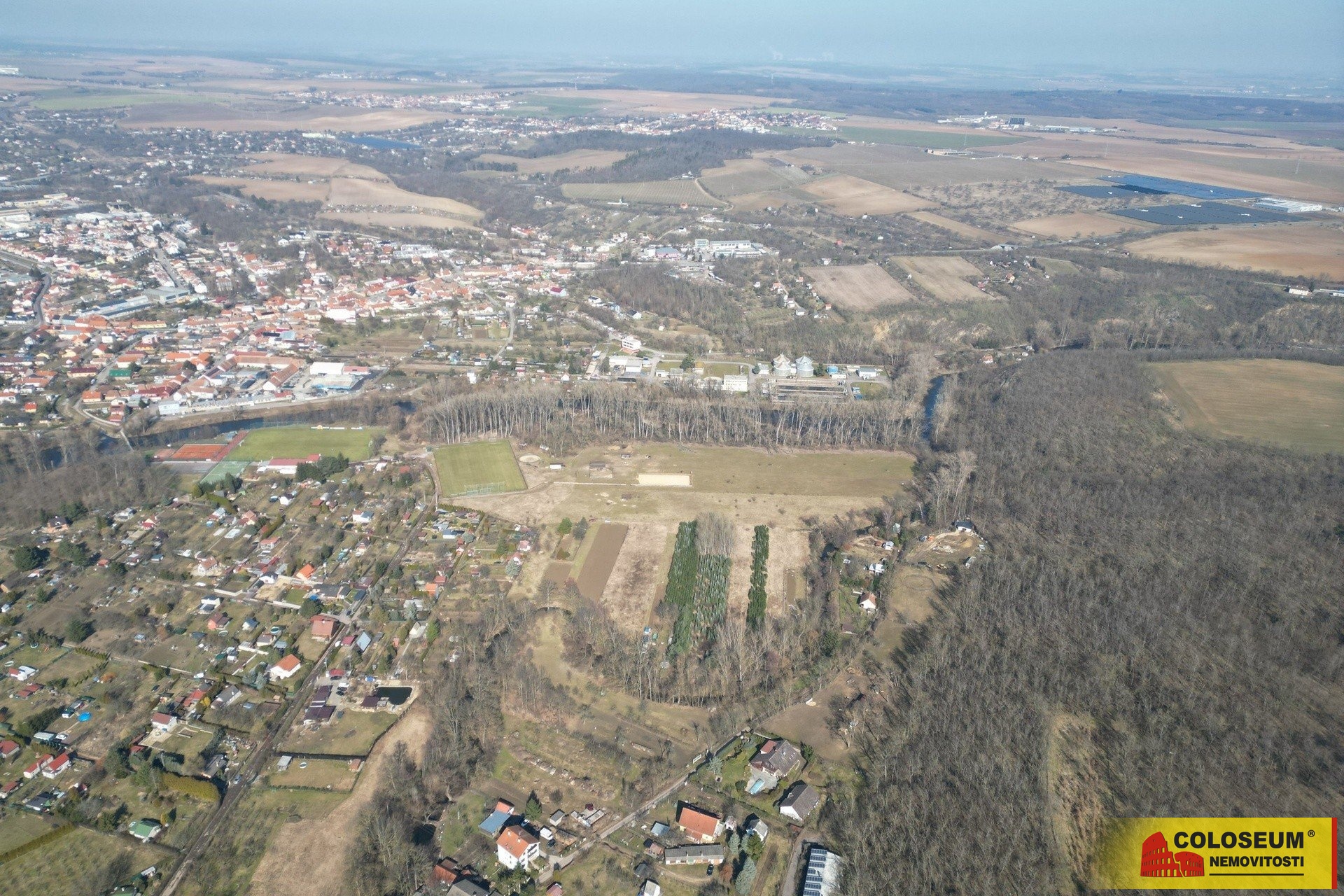 Pohled na pozemky z dronu - Oblekovice - prodej pozemků