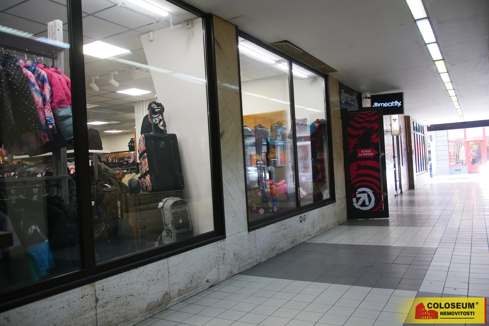 Velké výlohy pro ukázku vašeho zboží - Brno - měst