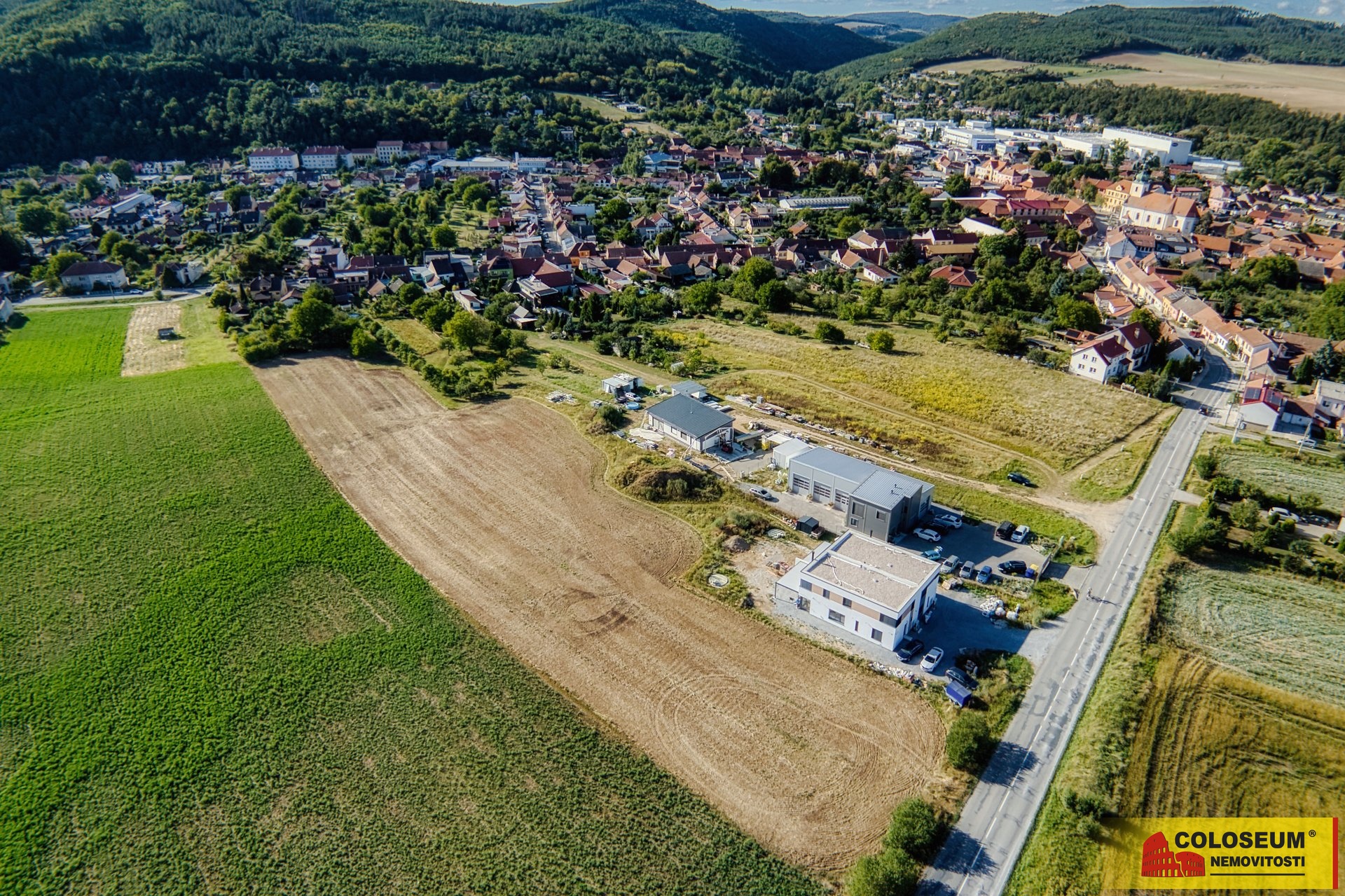 Pohled na pozemek z ptačí perspektivy - Veverská B