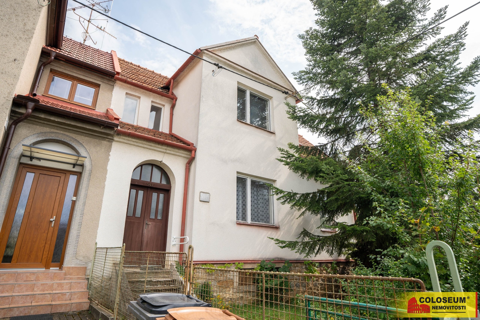 Dům z venku - Uherský Brod - prodej rodinného domu
