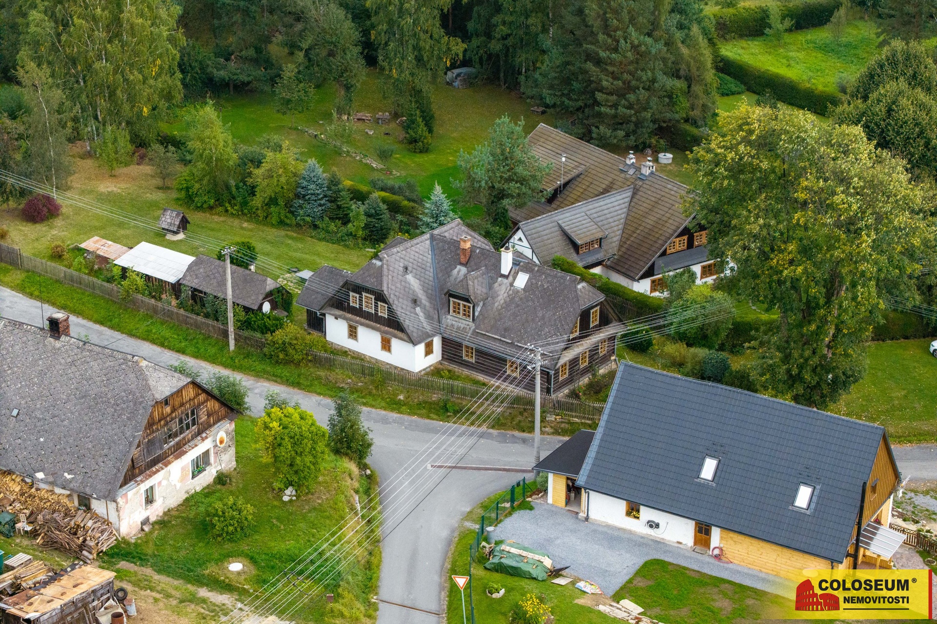 Pohled na dům z dronu - Vrbno pod Pradědem - Mnichov - prodej rodinného domu