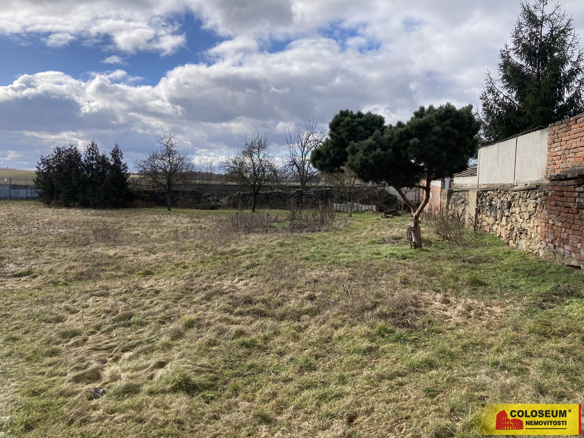 Stavební pozemek - Medlice - prodej pozemku
