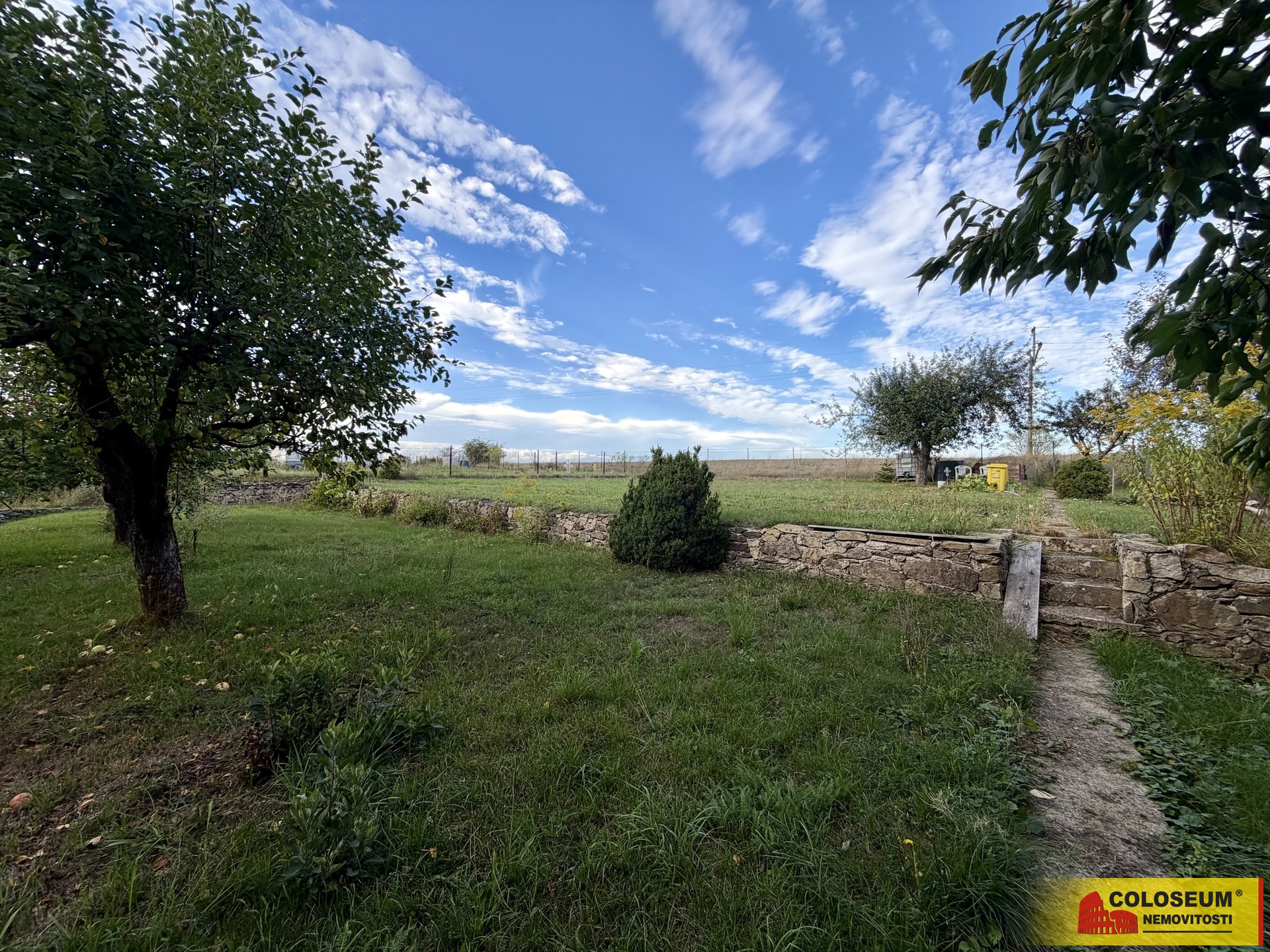 Prodej - pozemek - Blížkovice