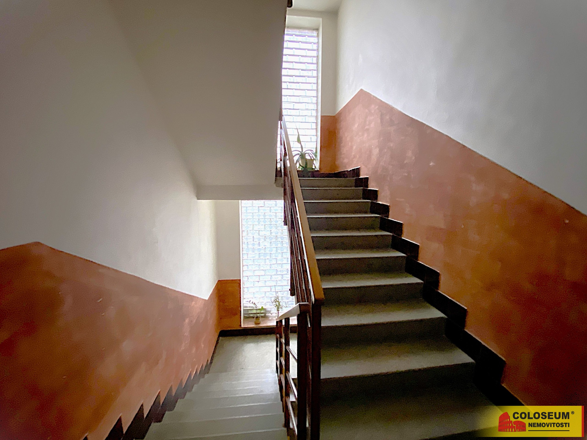Schodiště – Hodonín – pronájem bytu