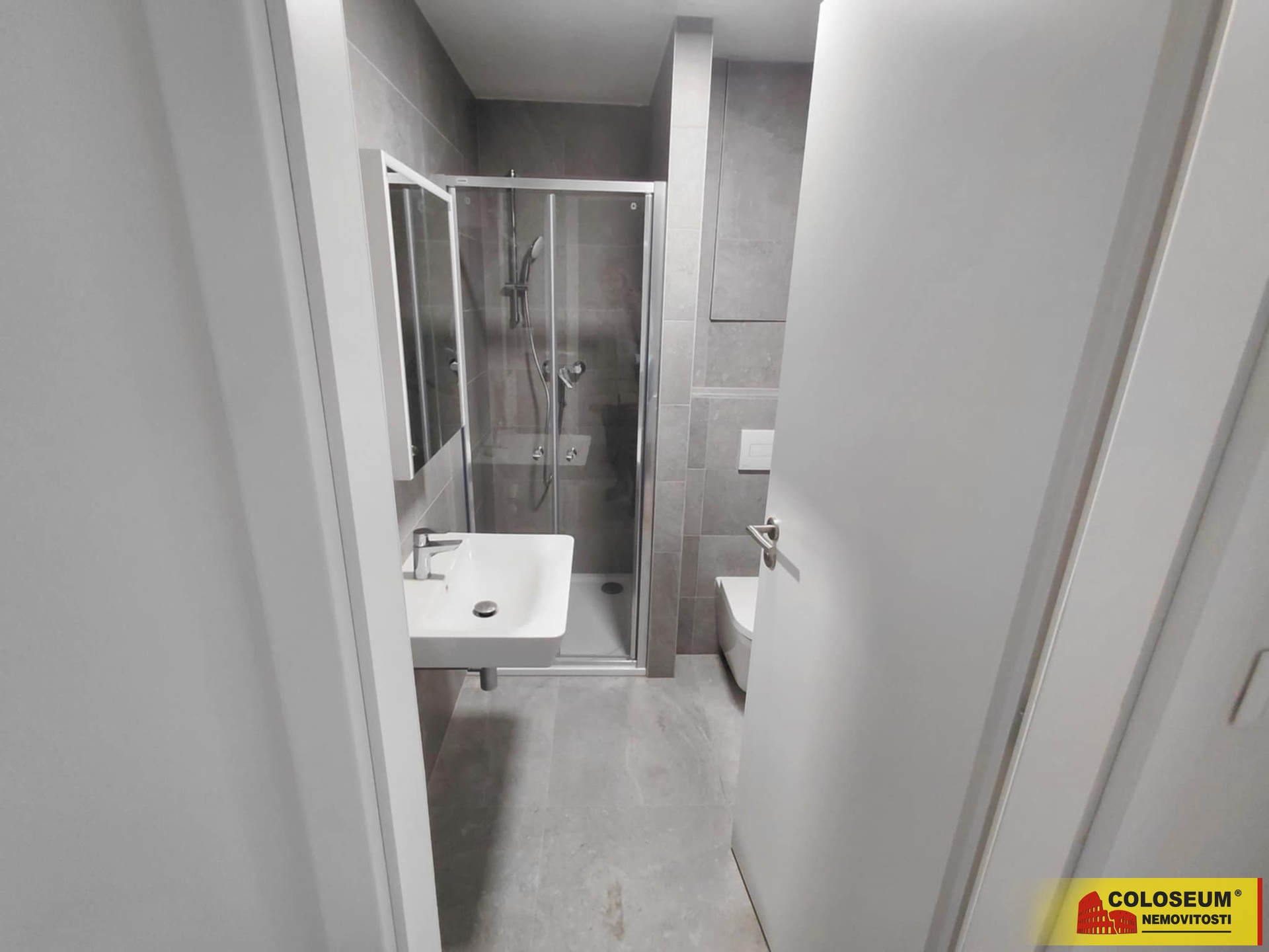 Koupelna - Brno - střed - pronájem bytu 1+kk