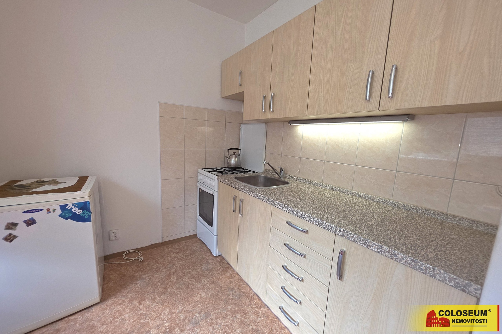 Kuchyň – Brno – Jundrov – pronájem bytu