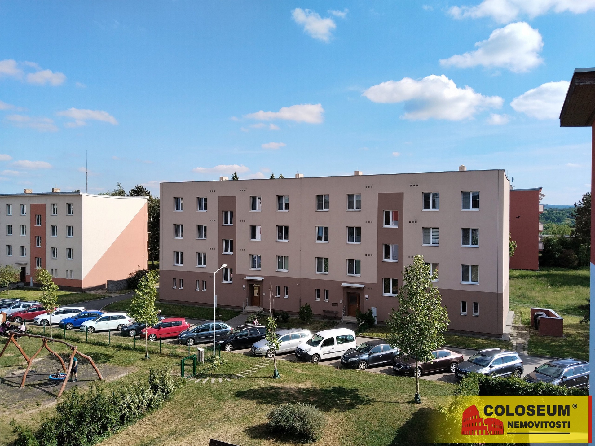 Pohled z balkónu - Ivančice - prodej bytu 2+kk