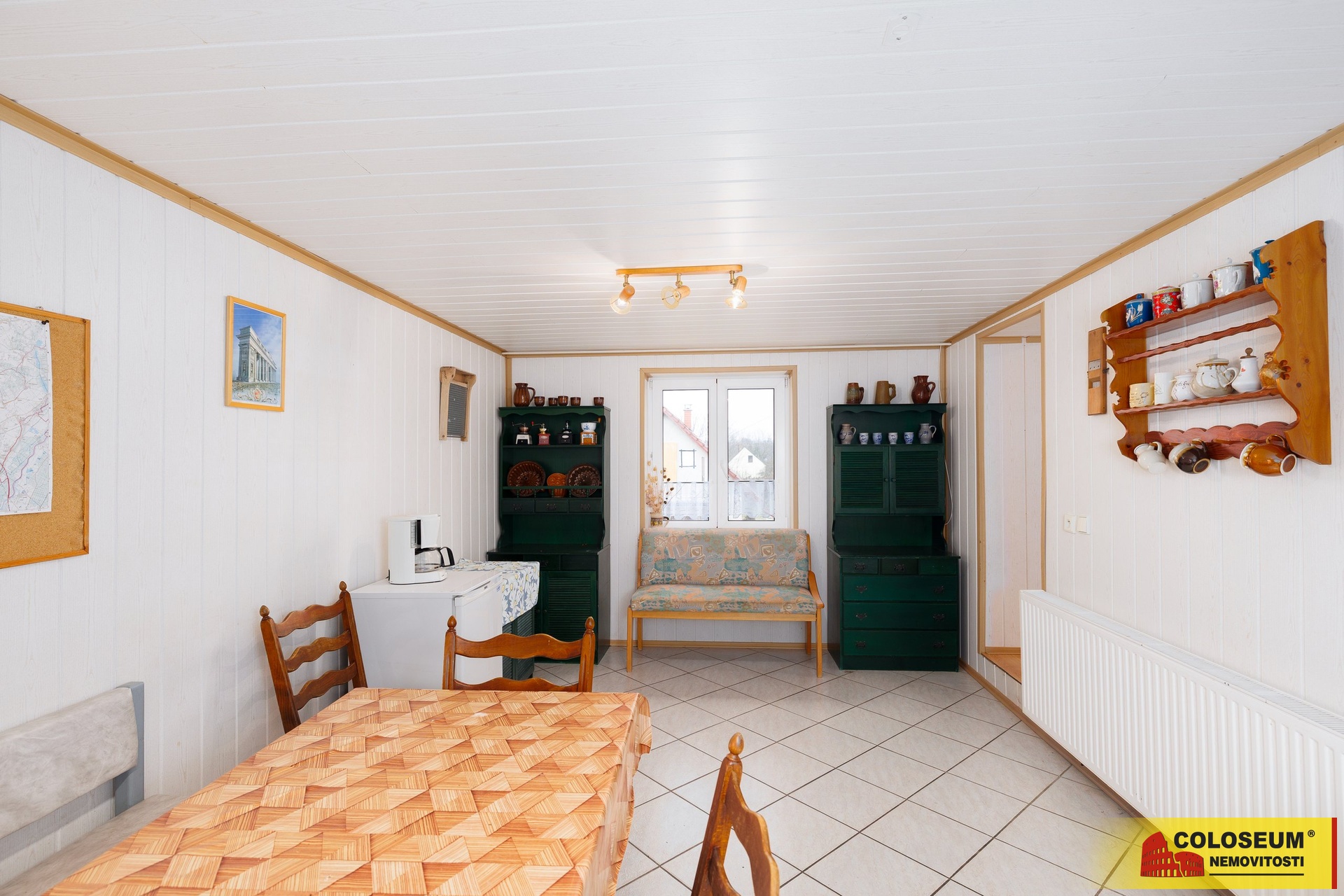 Kuchyň 1 - Valtice - Úvaly - prodej penzionu