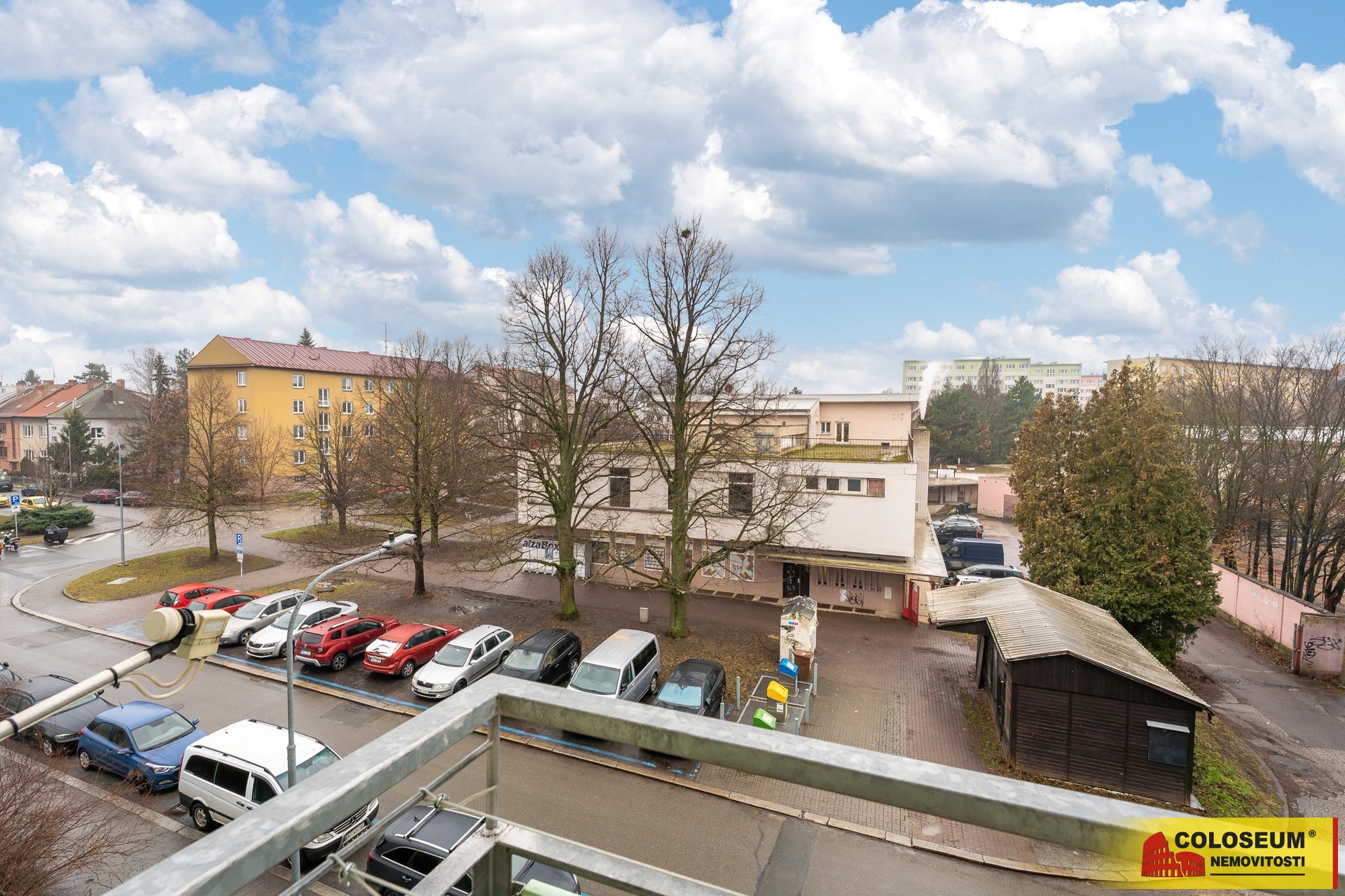 Pohled z balkonu - Brno - Černá Pole - prodej bytu