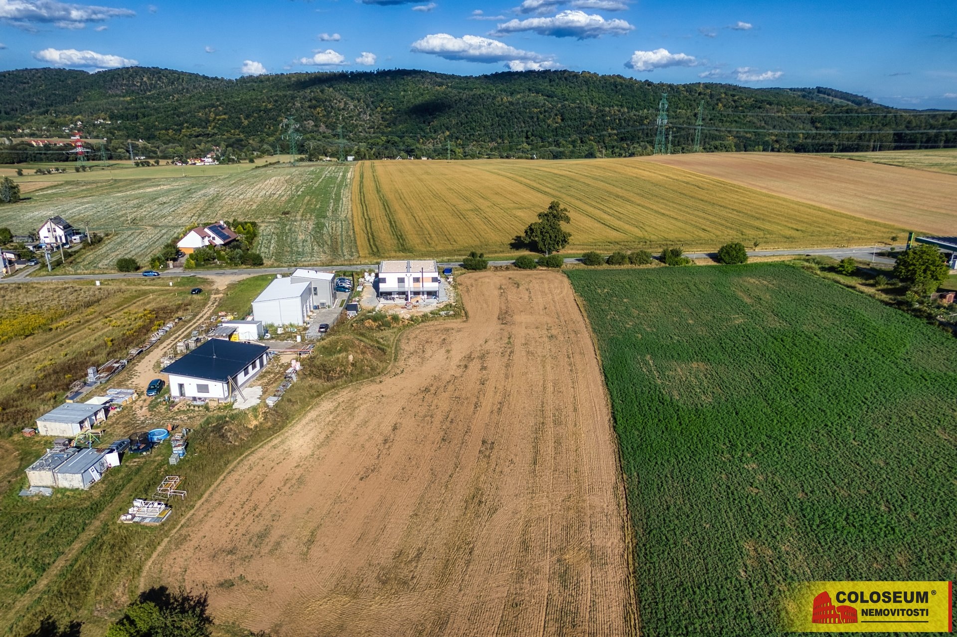 Pohled na pozemek z ptačí perspektivy - Veverská B
