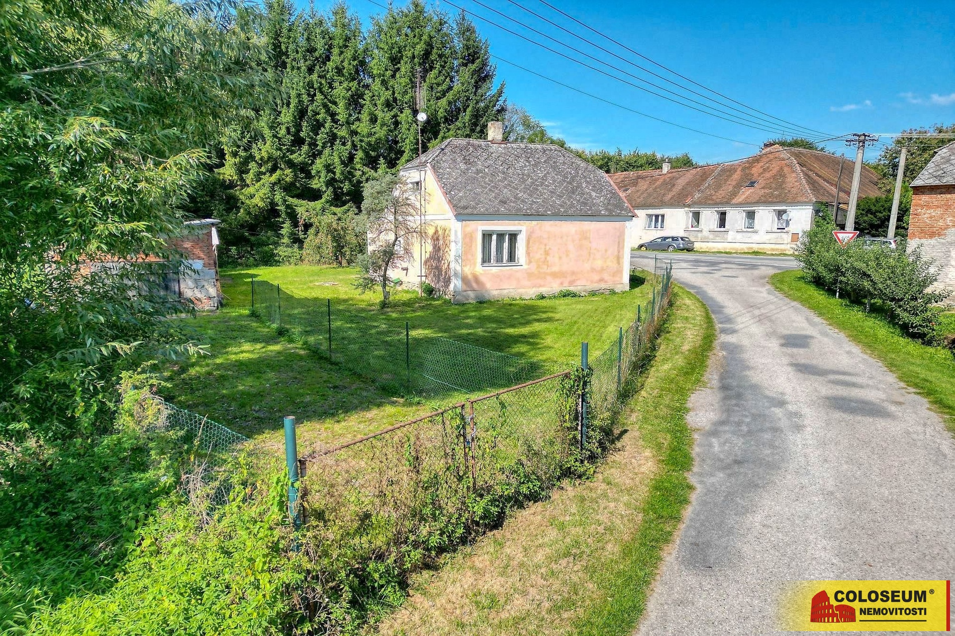 Cesta k domu – Dešná - Rancířov – prodej chalupy