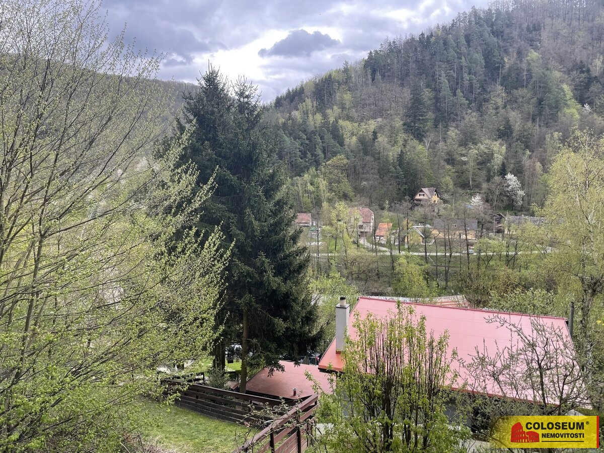 Pohled na okolí – Doubravník, prodej chaty