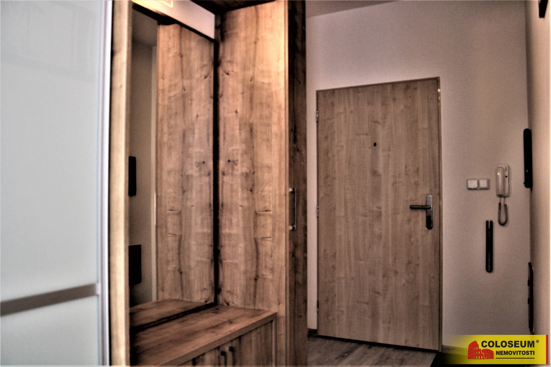 Chodba – Blansko – pronájem bytu