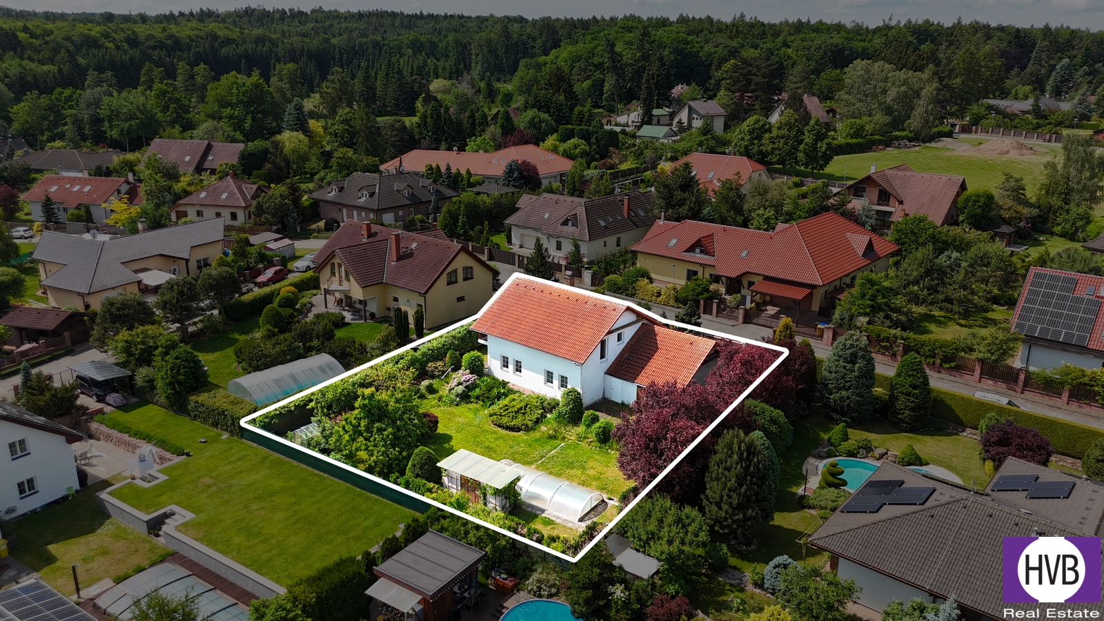 Prodej rodinného domu 200 m² – pohled 2