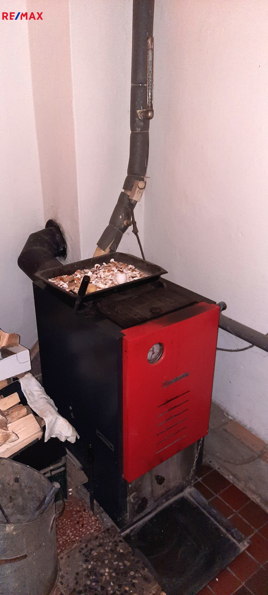 kotel na tuhá paliva