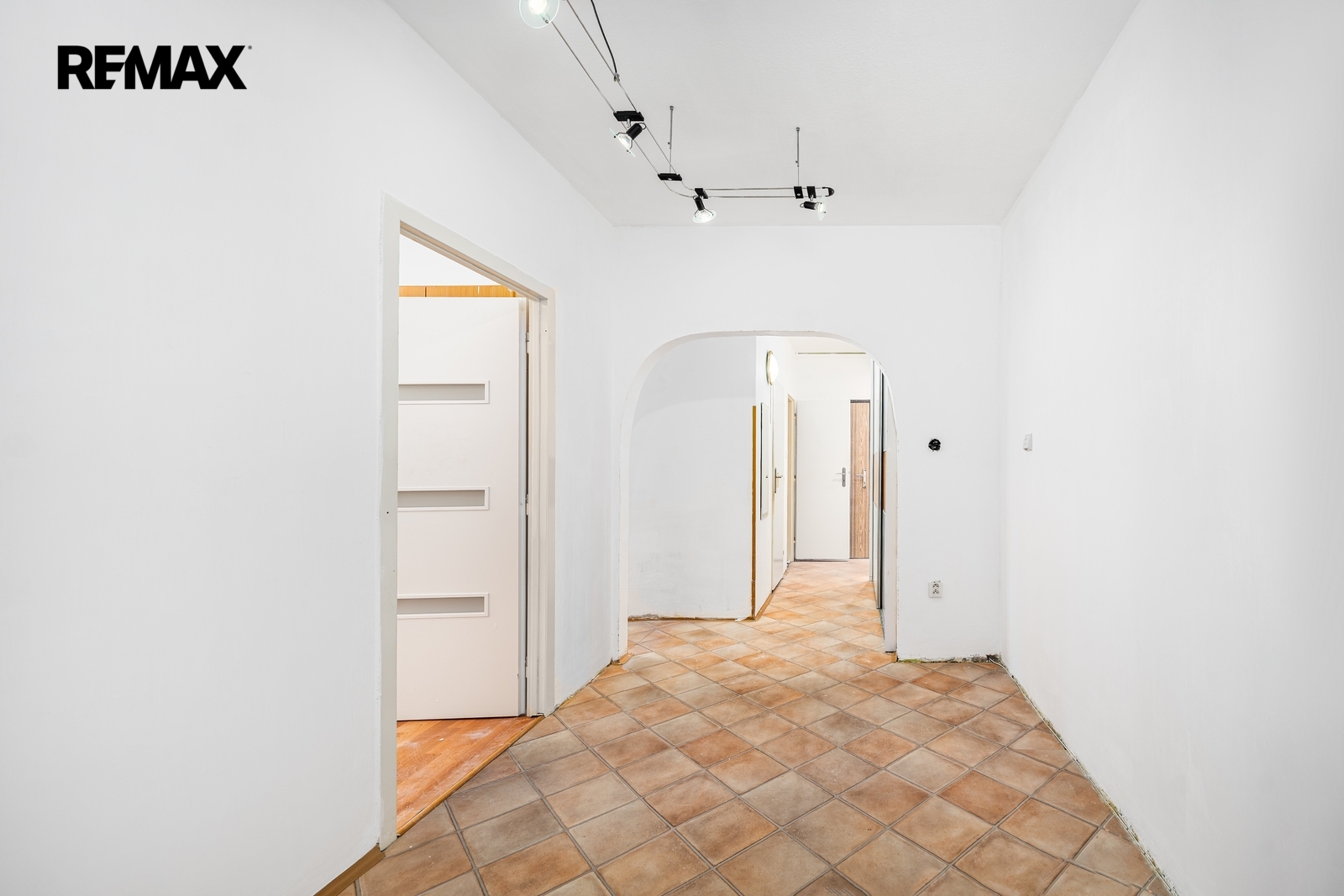 předsíň / jídelna