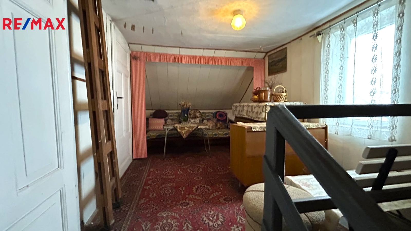 třetí podkrovní místnost