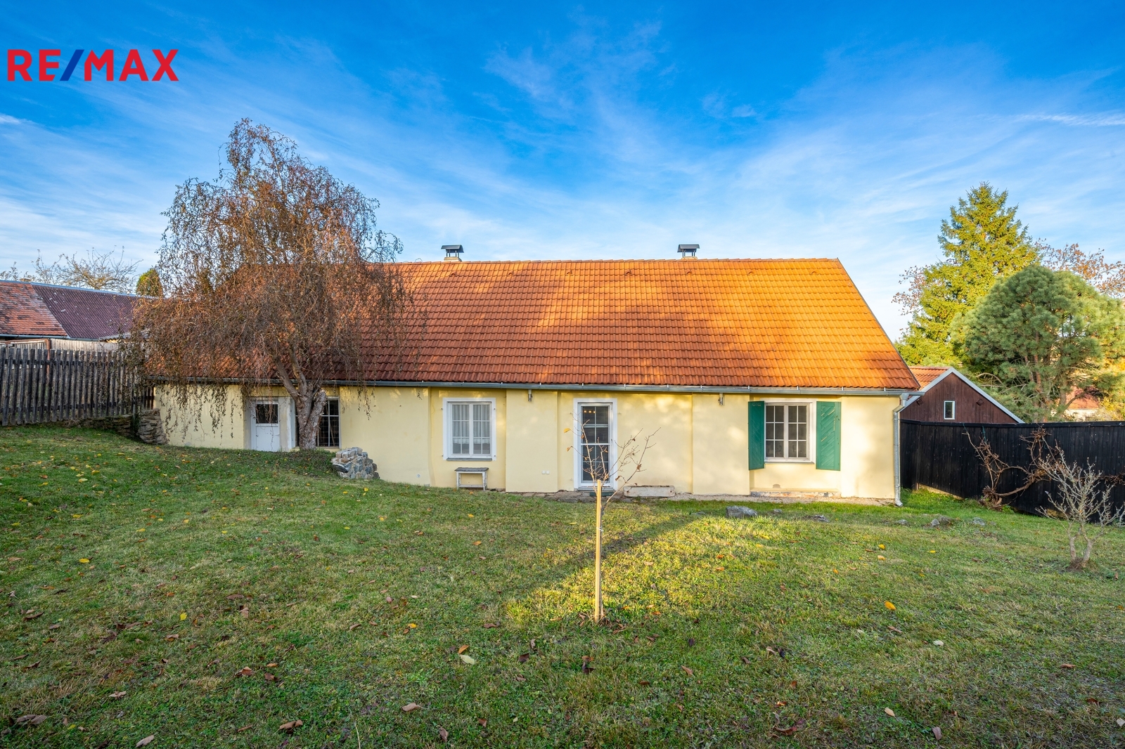 zadní pohled na dům