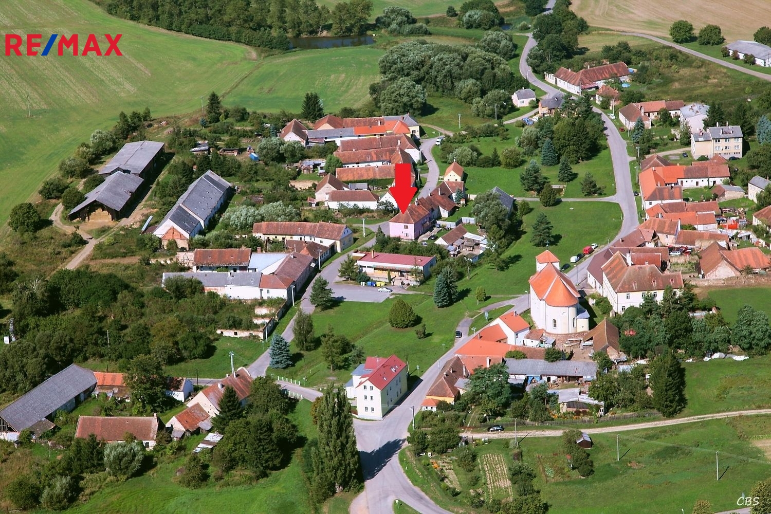 lezecký pohled na obec Rancířov