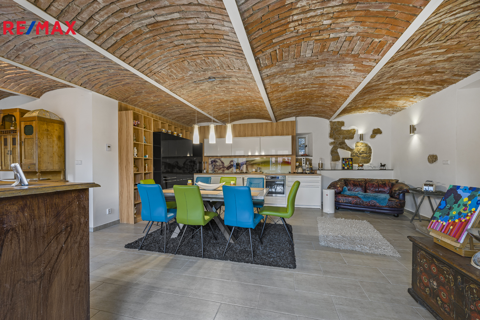 hlavní budova - kuchyň