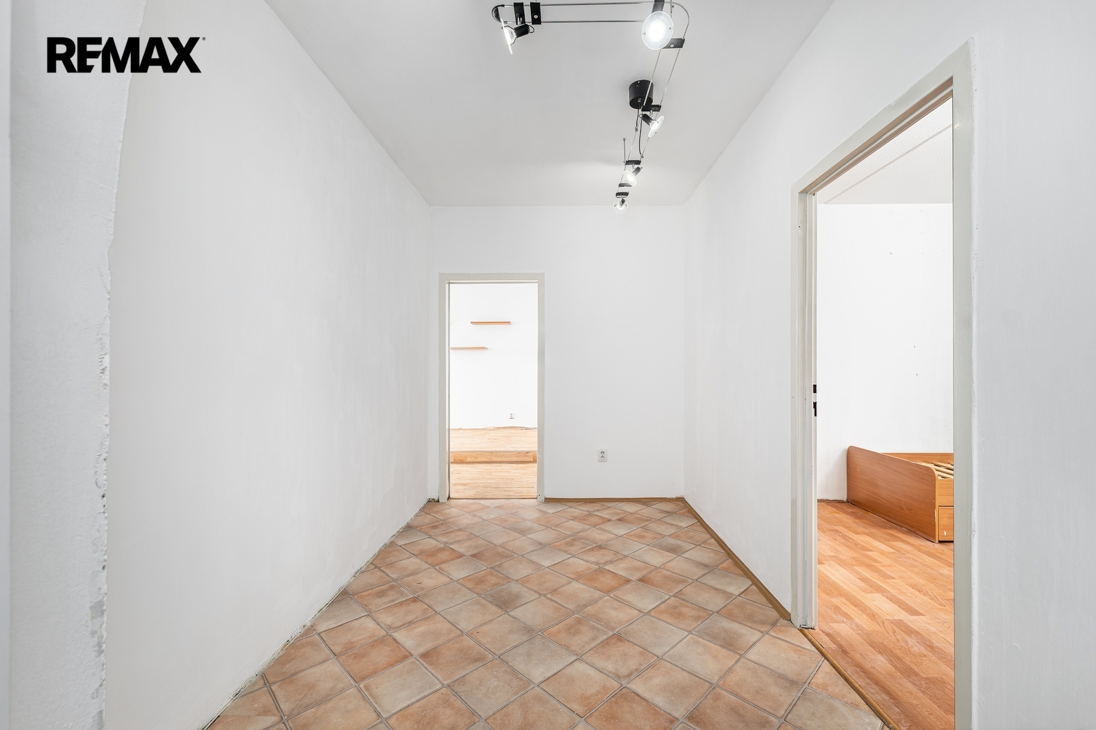 předsíň / jídelna