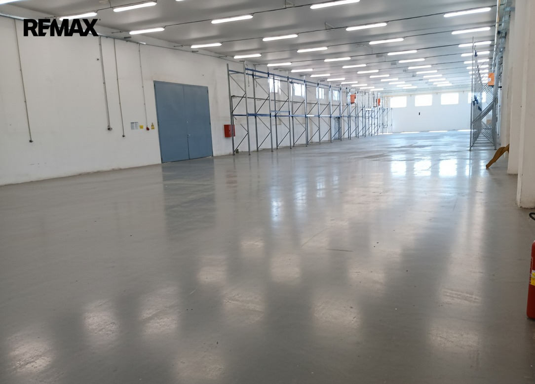 Hala splňuje všechny moderní parametry.