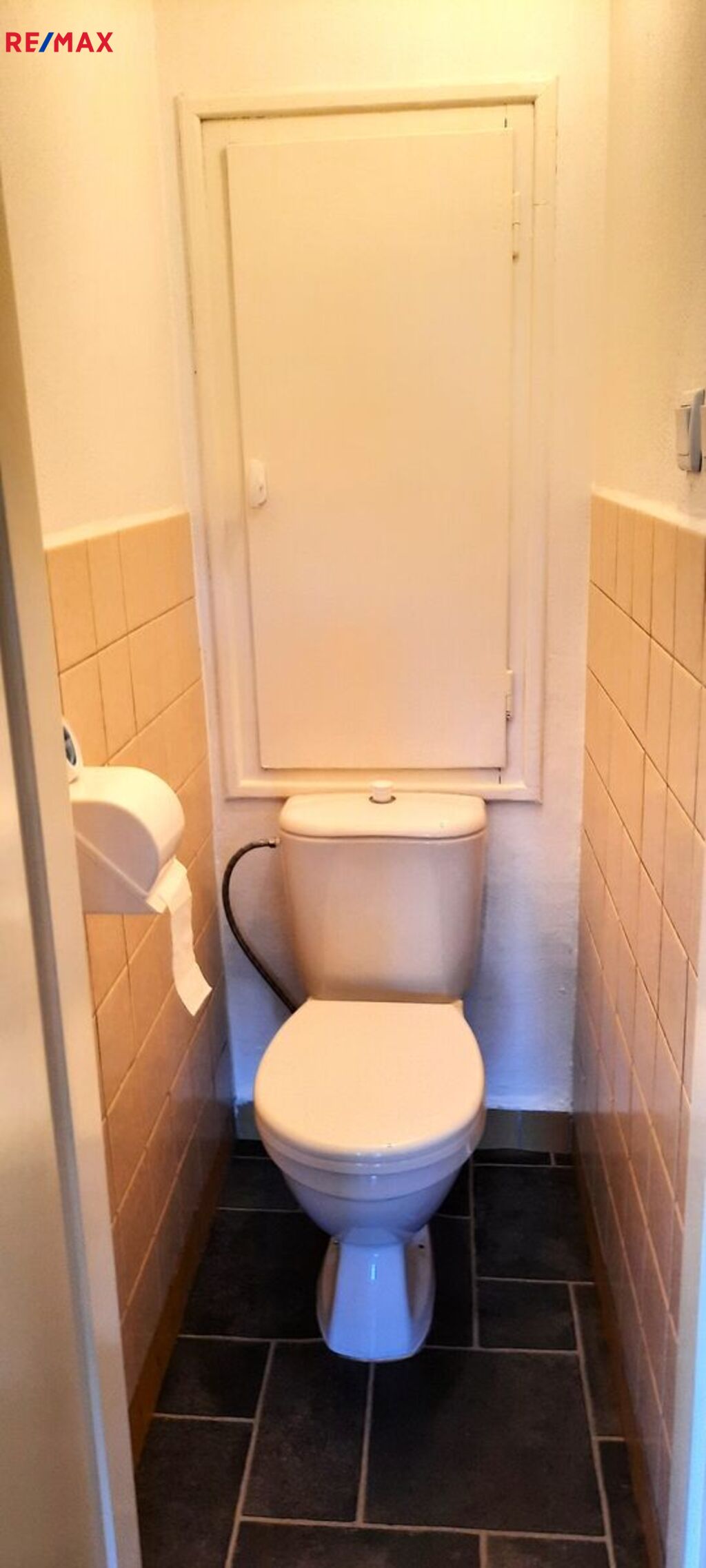 samostatné WC