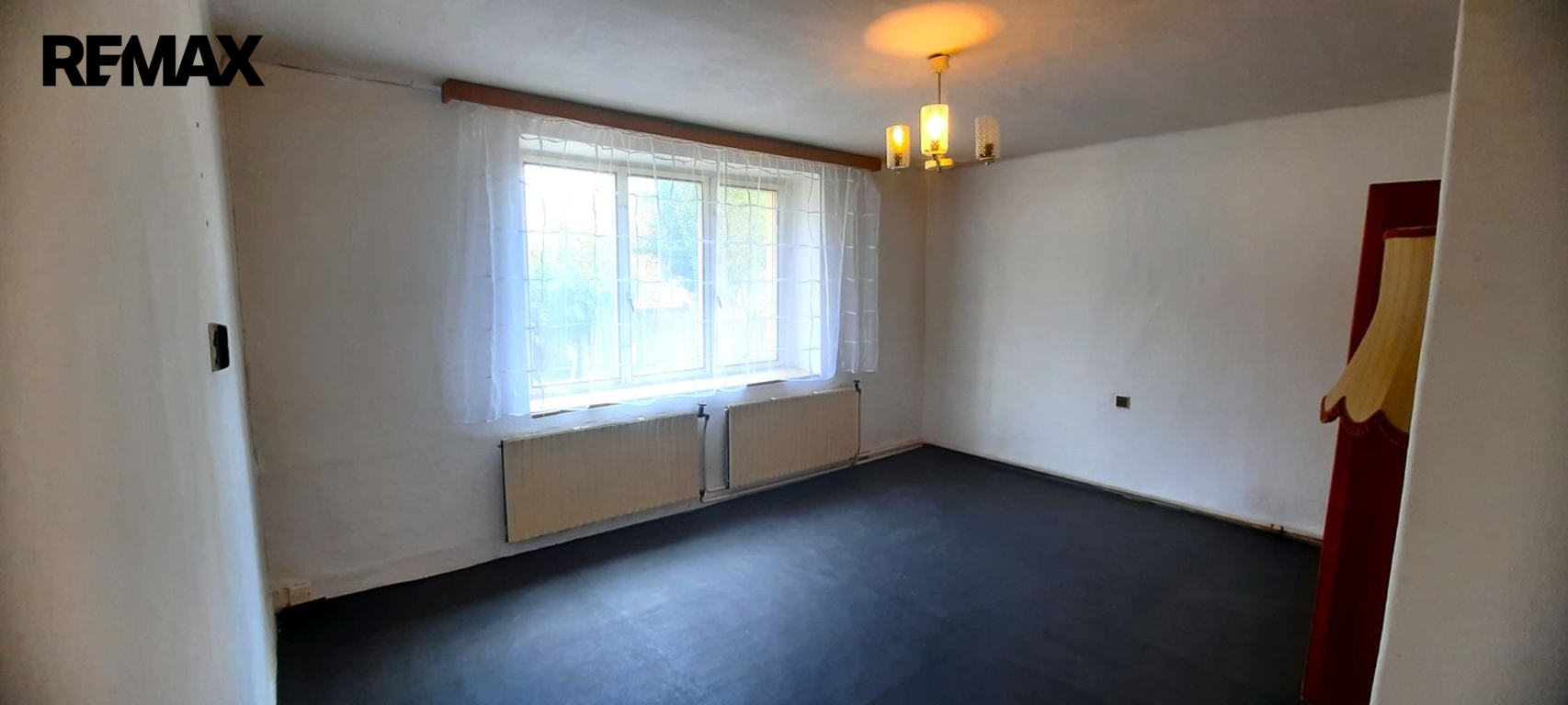 druhá místnost - do ulice