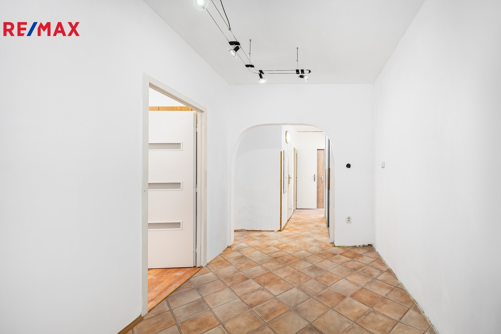 předsíň / jídelna