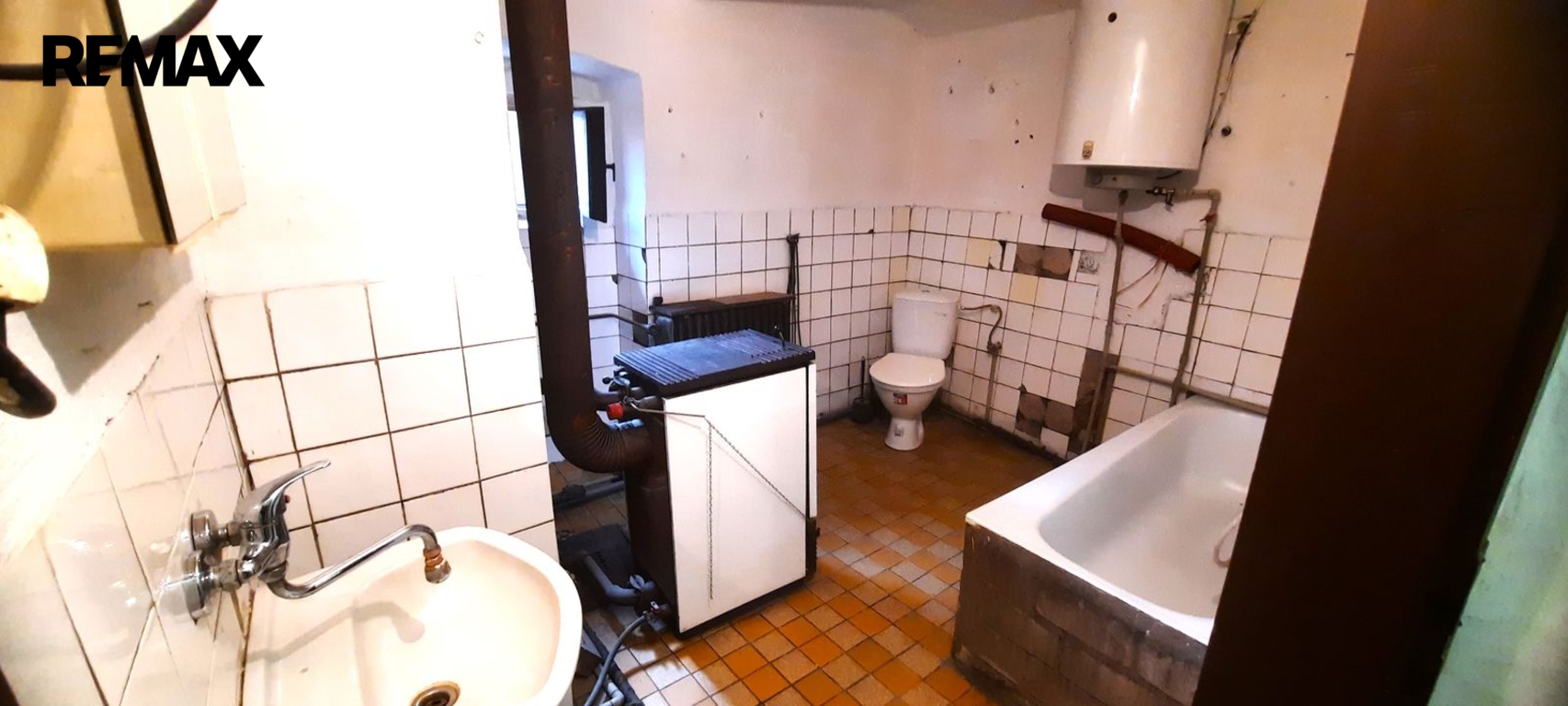 koupelna s kotlem na tuhá paliva