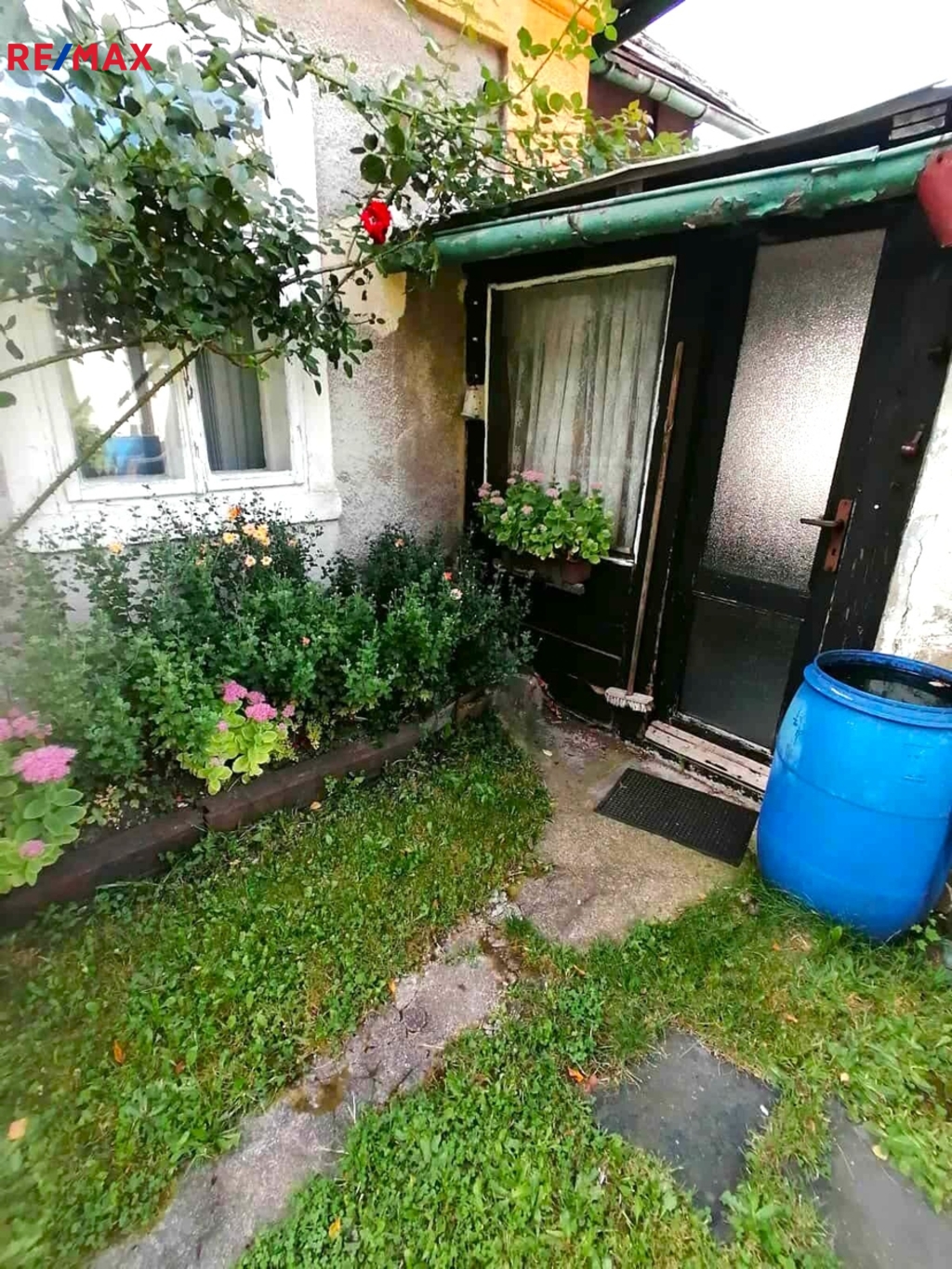 zadní vstup do domu ze zahrady