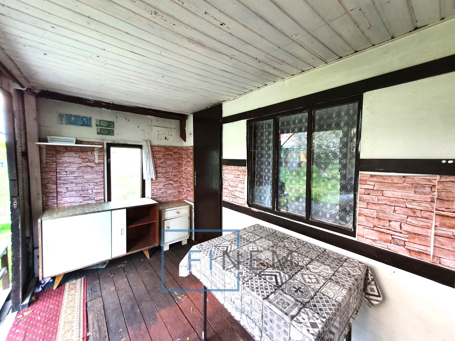 veranda